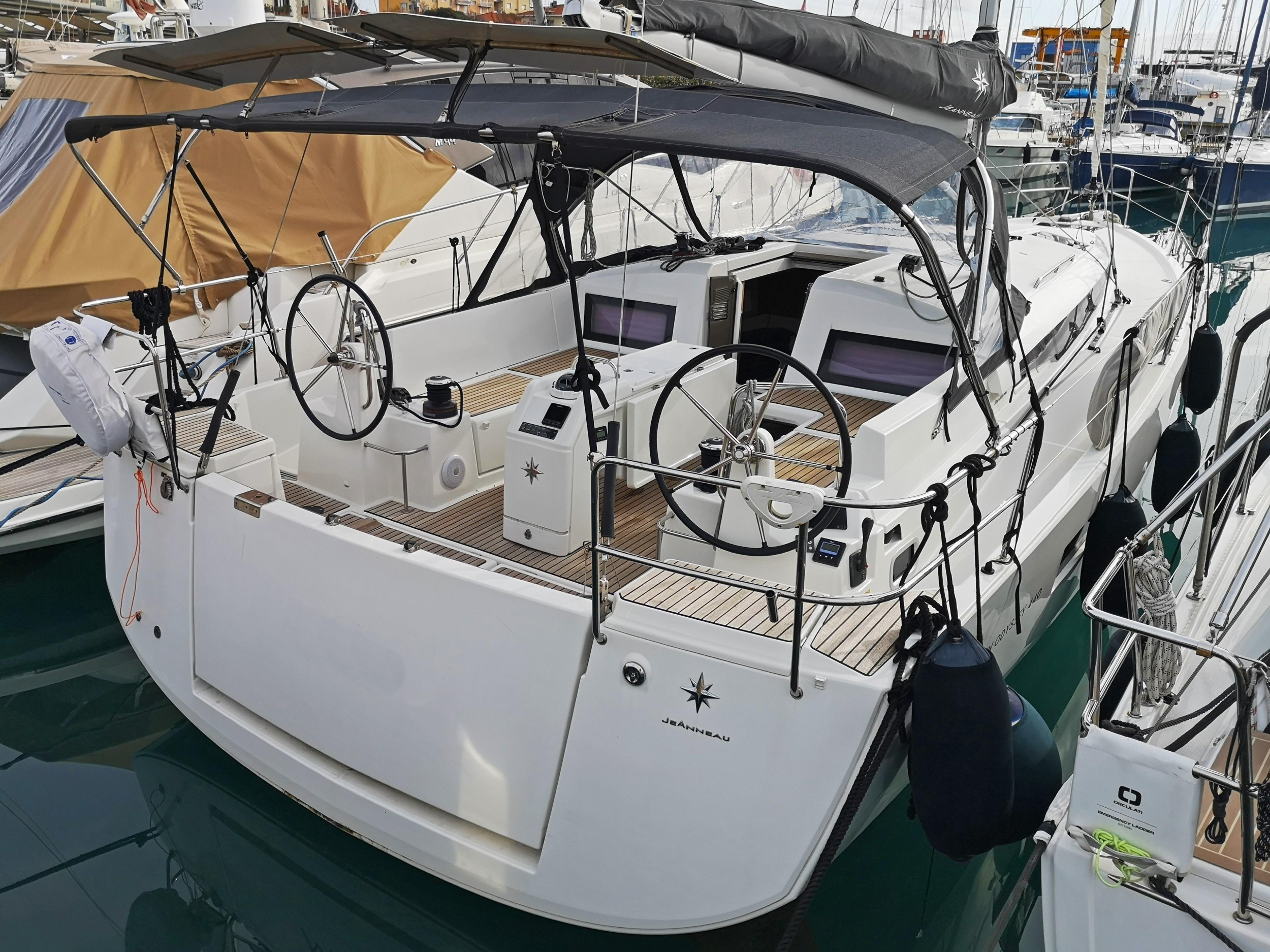 Sun Odyssey 440 - 4 cabine - 2 bagni — photo 1