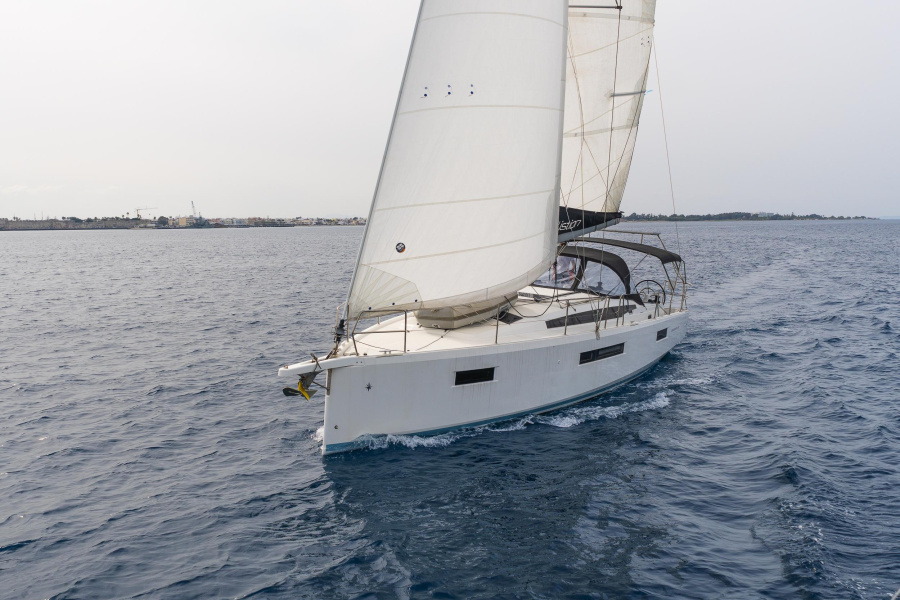 Sun Odyssey 410 — photo 16