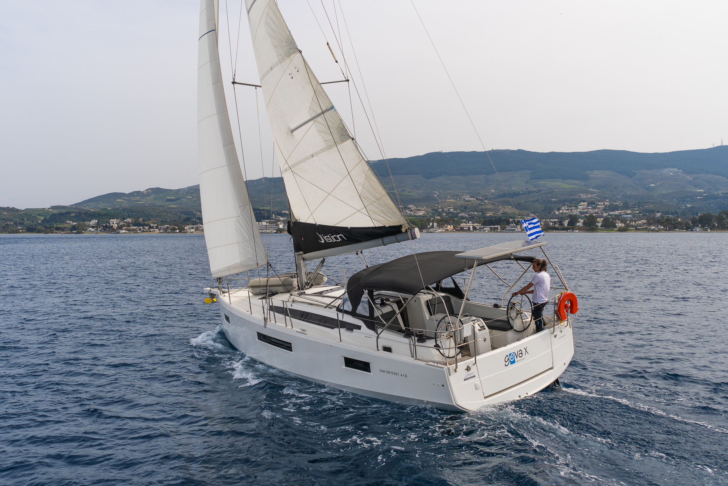 Sun Odyssey 410 — photo 10