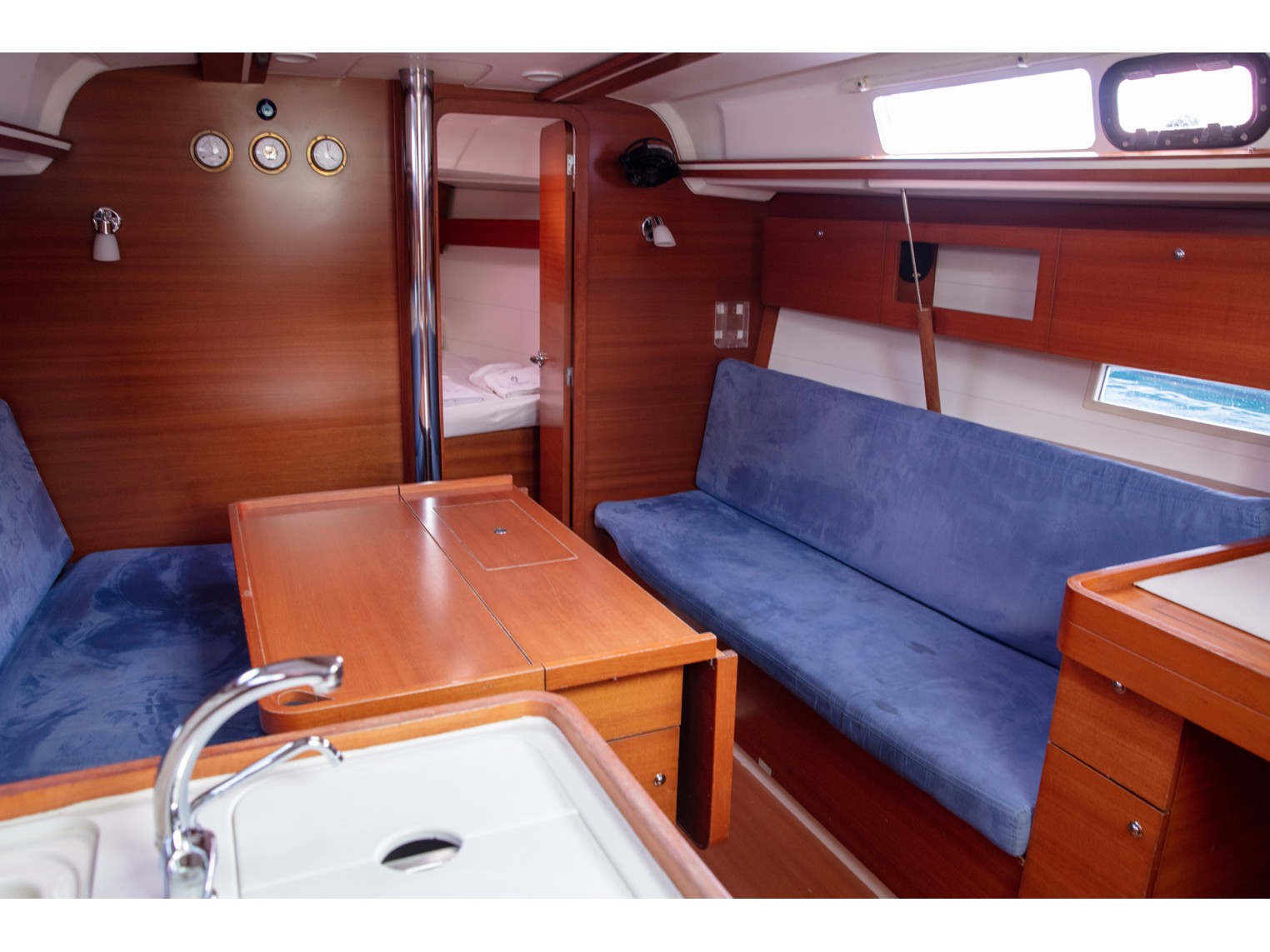 Dufour 335 Grand Large — photo 6