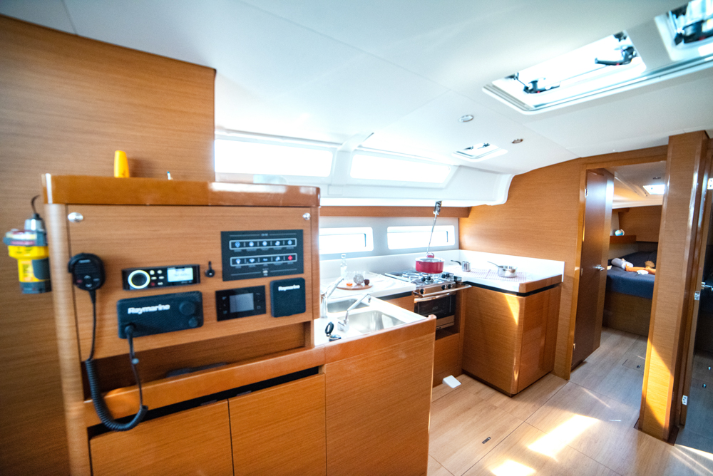 Sun Odyssey 490 — photo 16