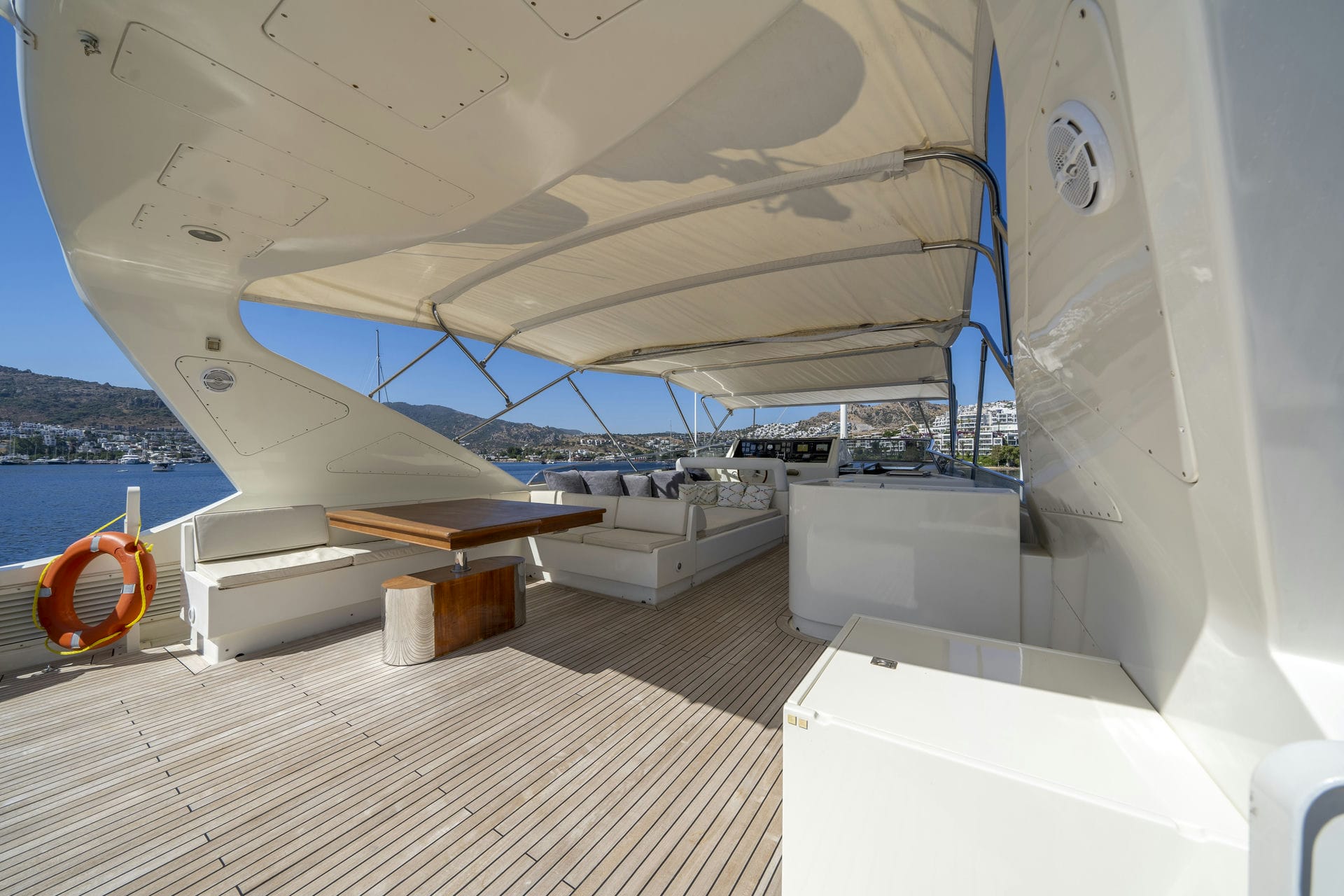 Sanref (Falcon 115) — photo 2