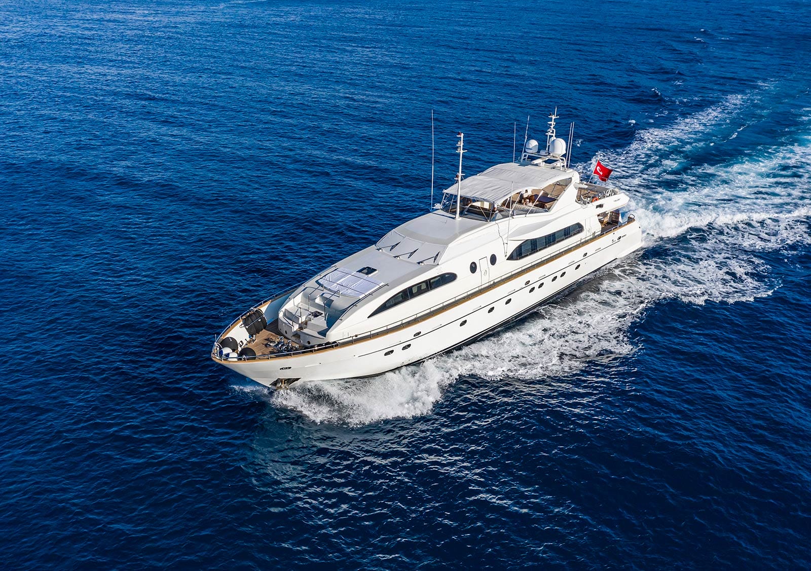 Sanref (Falcon 115) — photo 13