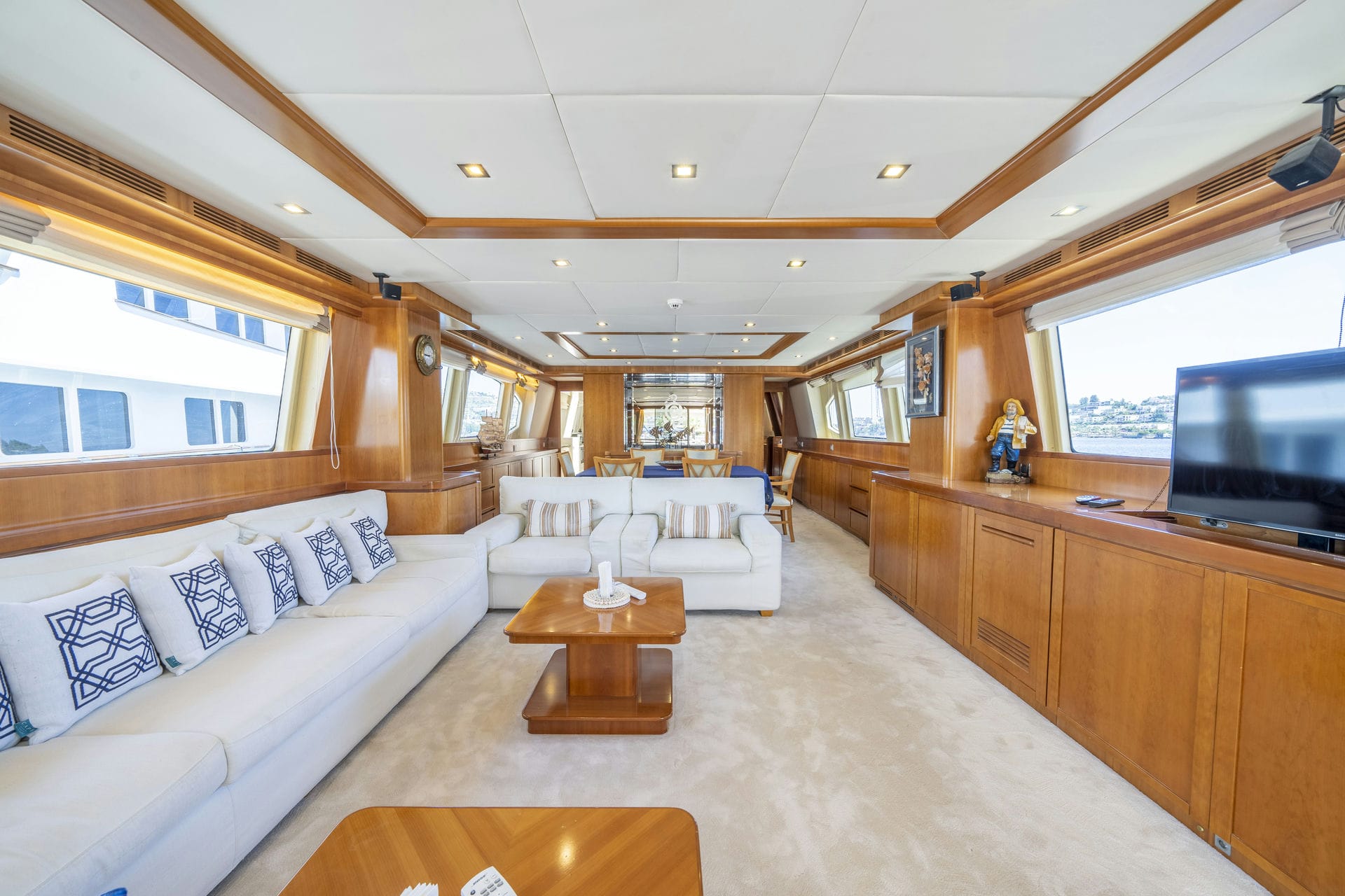 Sanref (Falcon 115) — photo 14