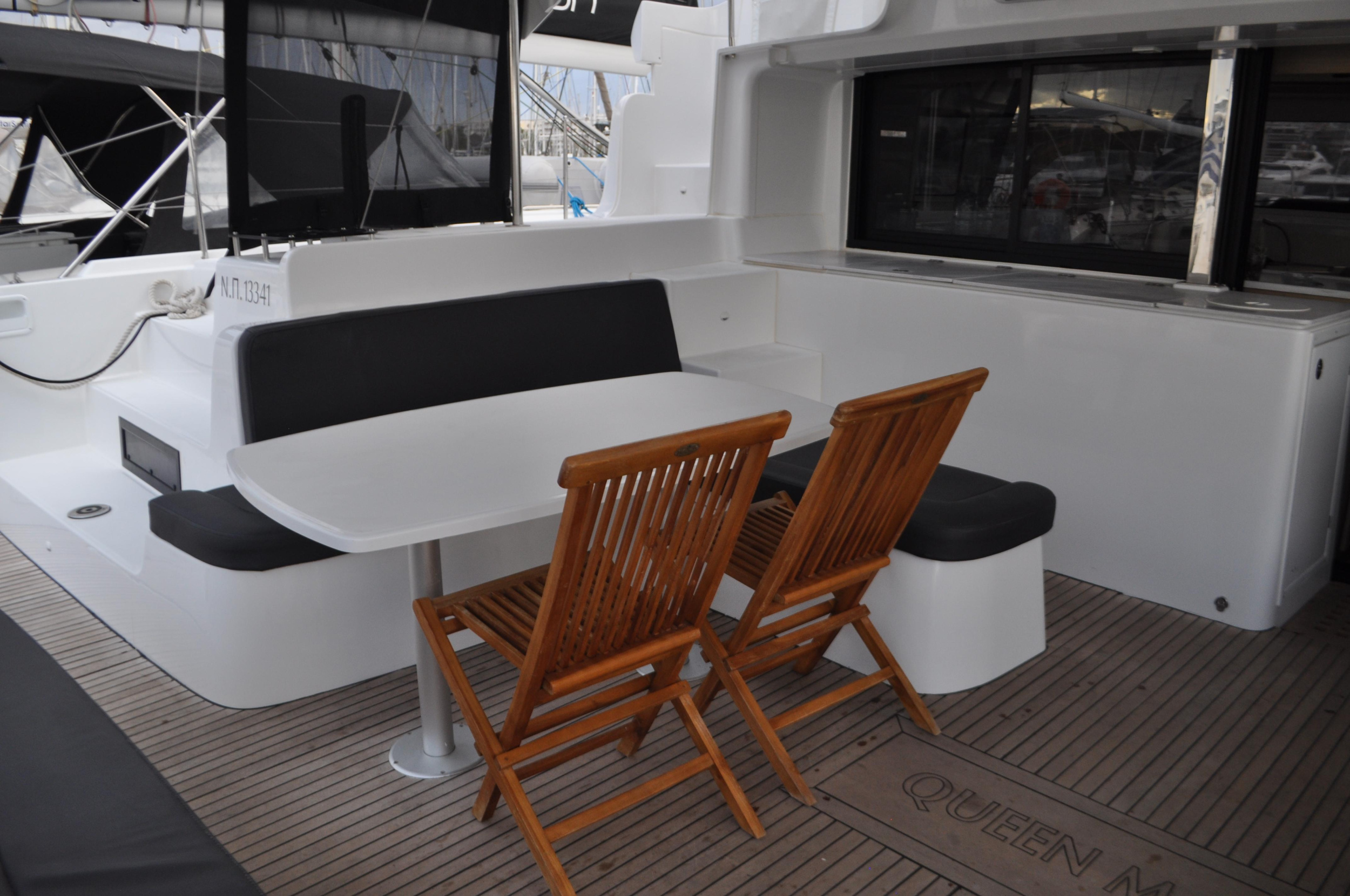 Lagoon 46 — photo 4
