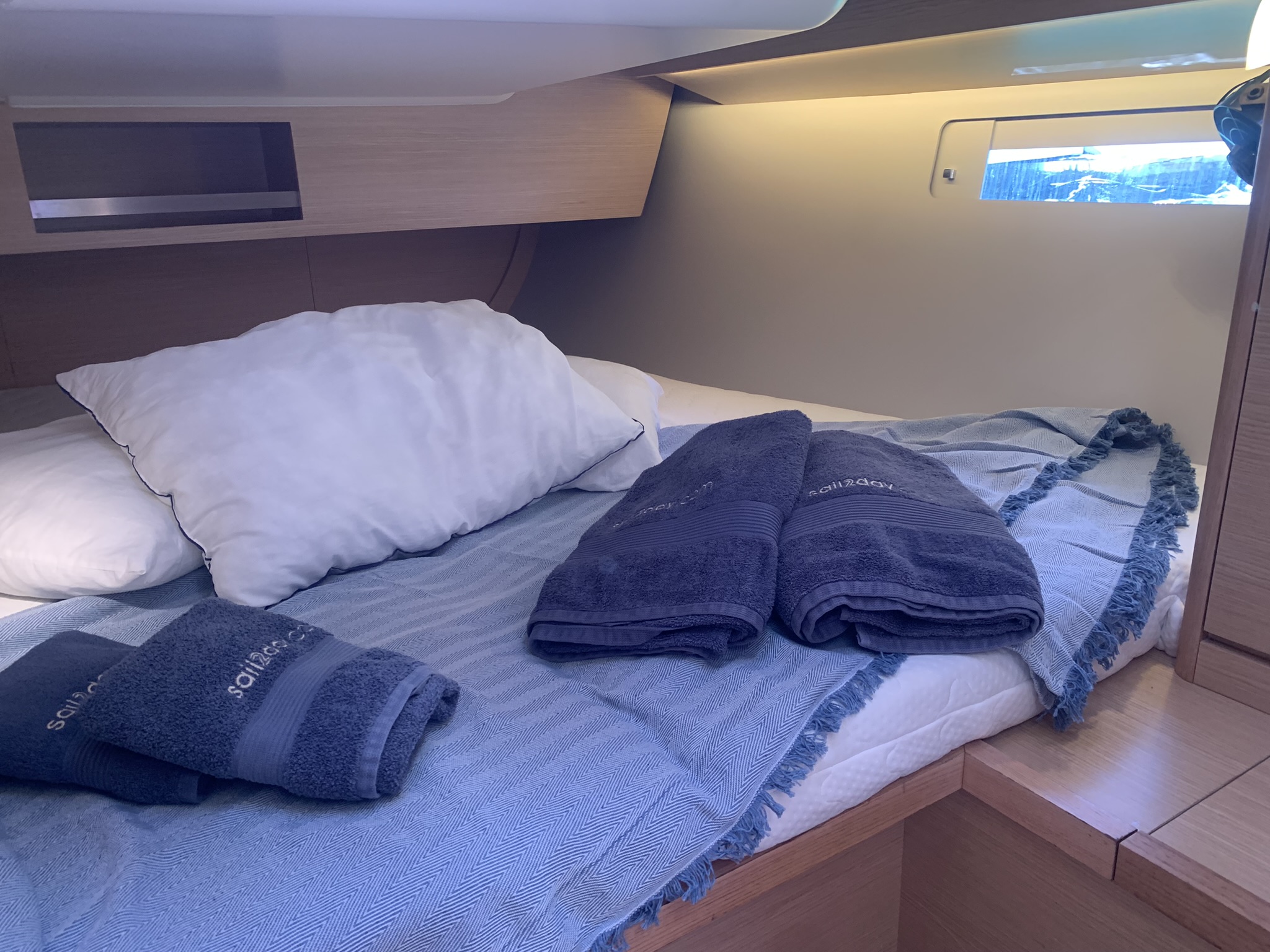 Dufour 430 — photo 27