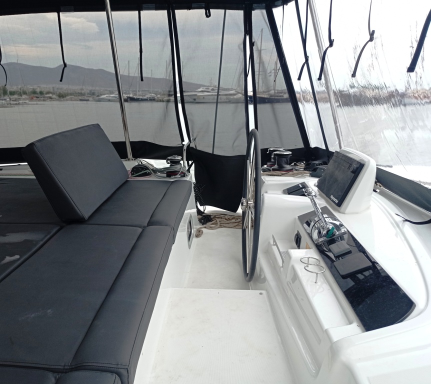 Lagoon 46 — photo 8