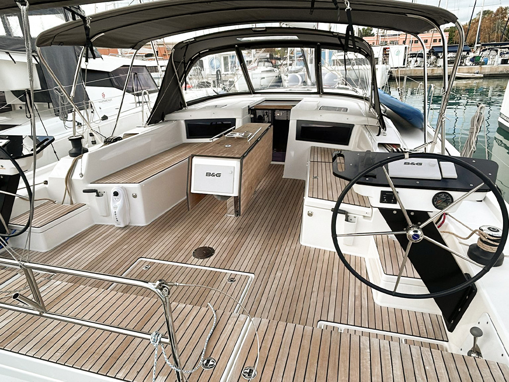 Dufour 470 — photo 21