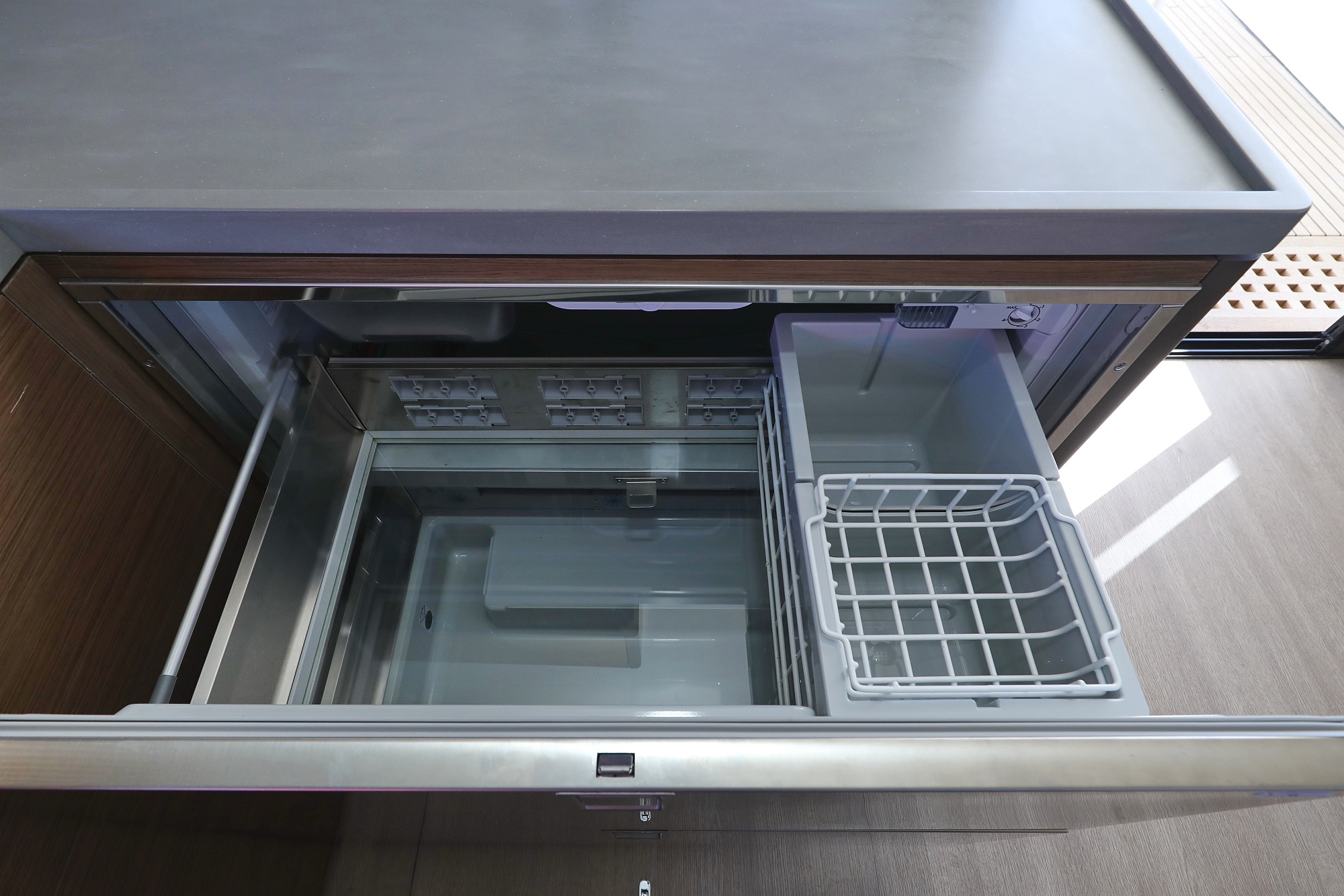 Lagoon 50/6 cab — photo 100