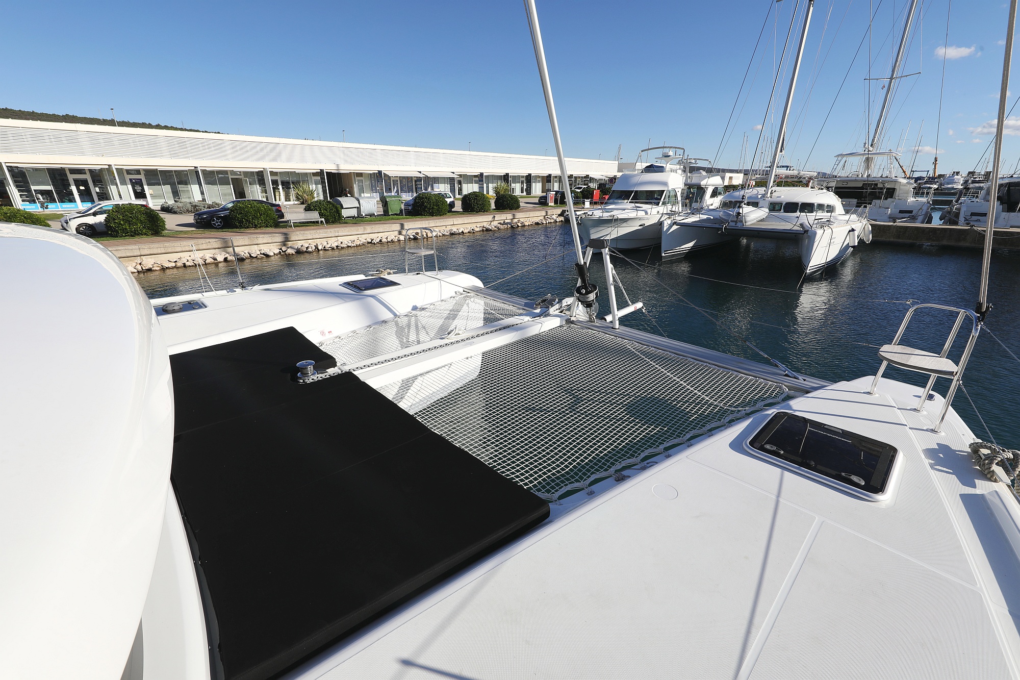 Lagoon 42 — photo 29