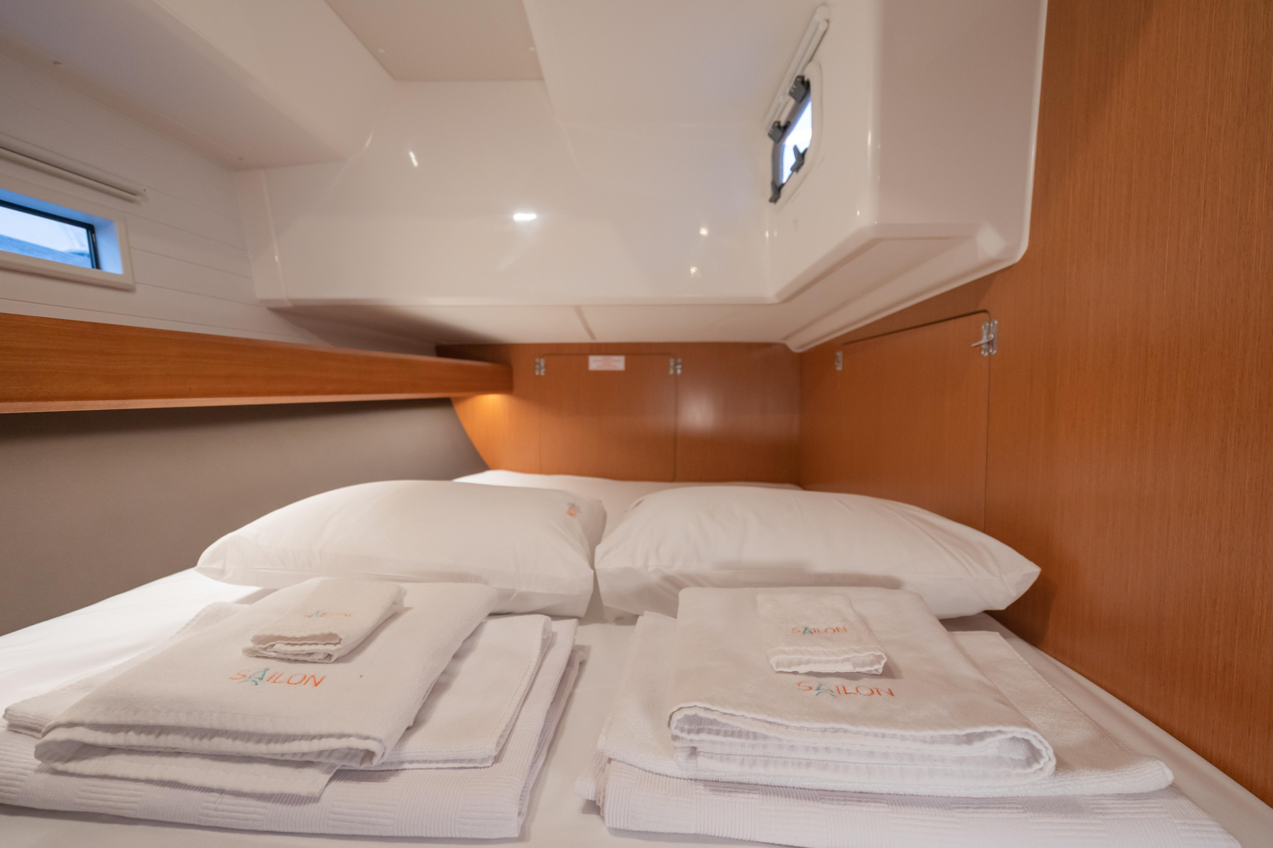 Bavaria Cruiser 46 — photo 7