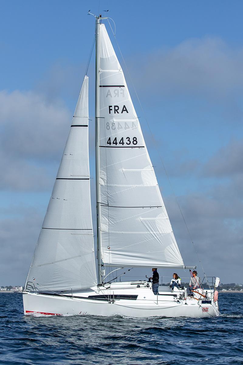 Sun Fast 3200 — photo 2