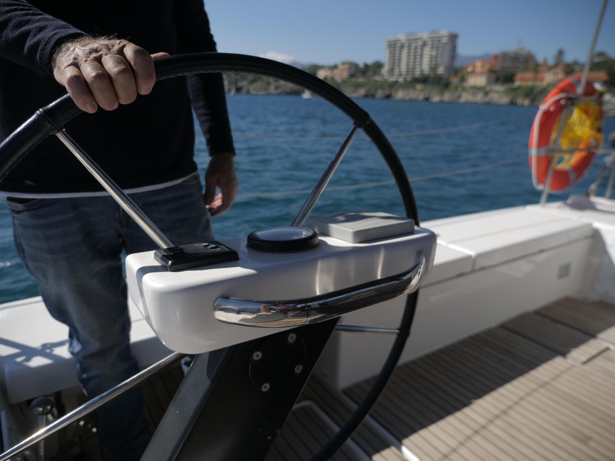 Dufour 430 — photo 27