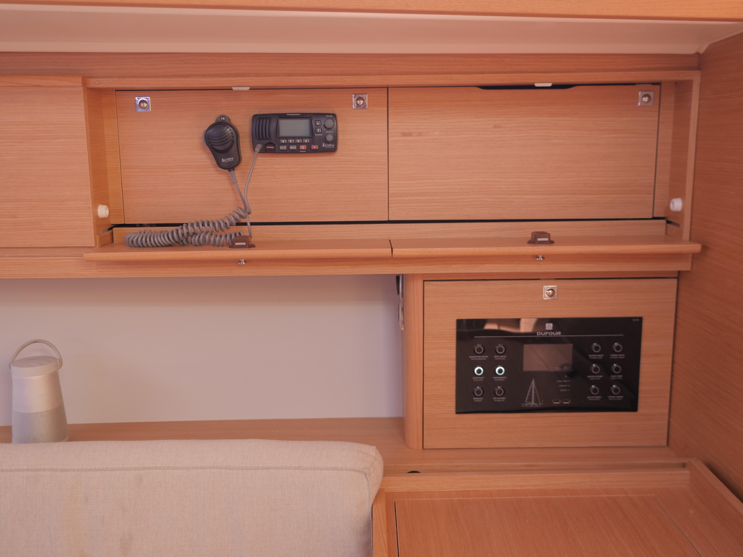 Dufour 430 — photo 13