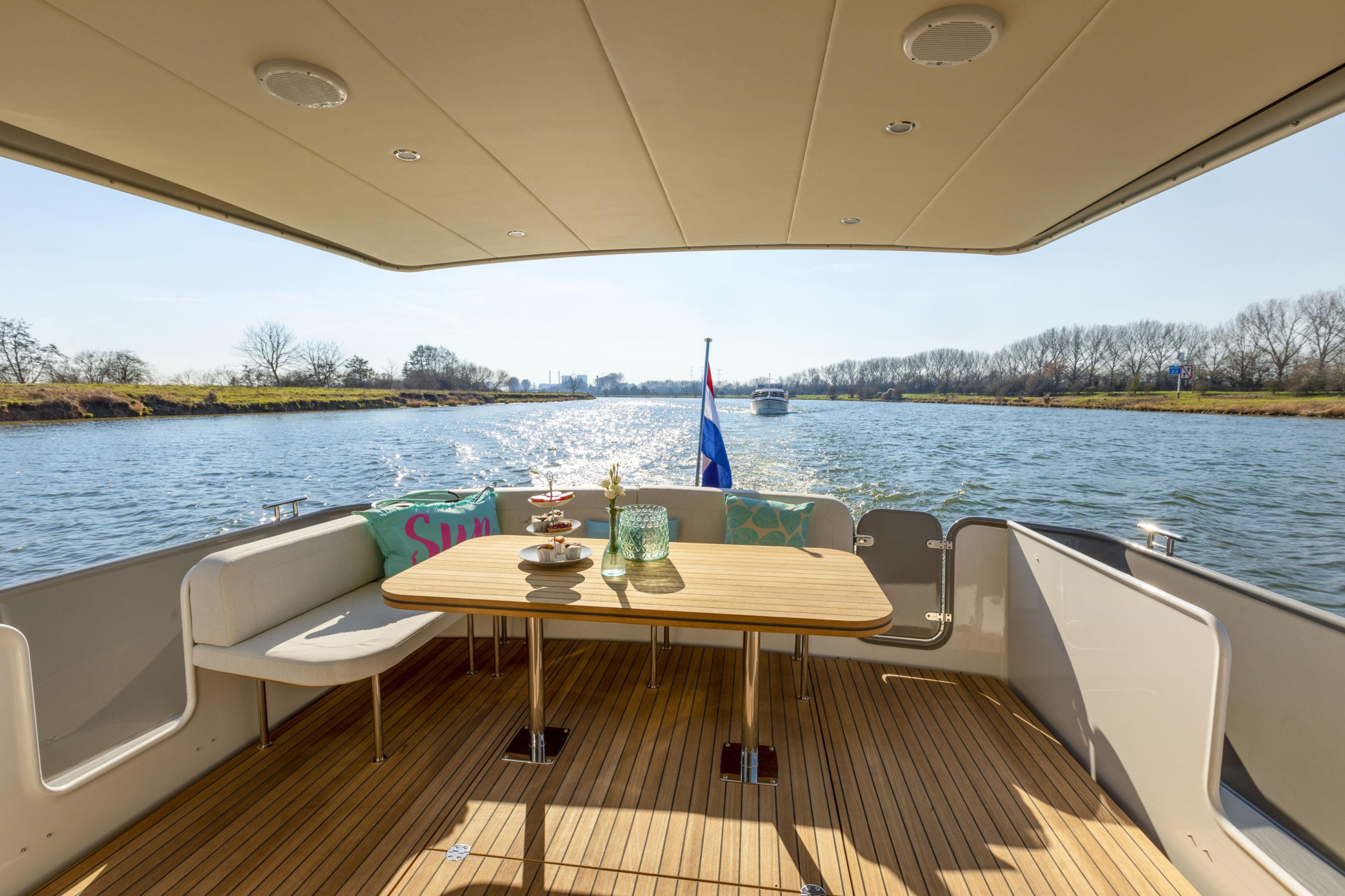 Linssen Grand Sturdy 40.0 Sedan — photo 4