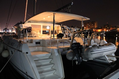 Lagoon 421 — photo 3