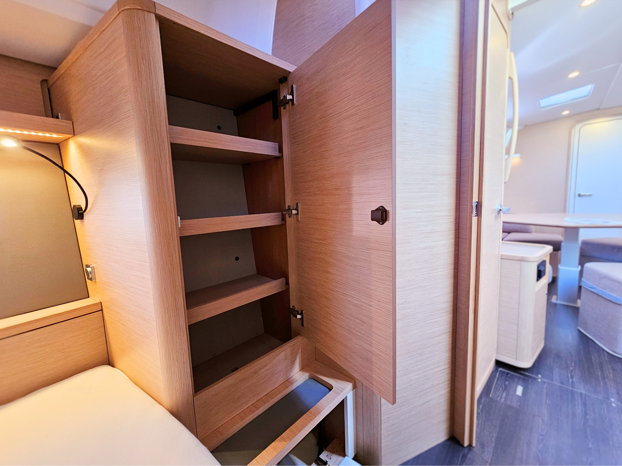 Dufour 44 Grand Large — photo 8