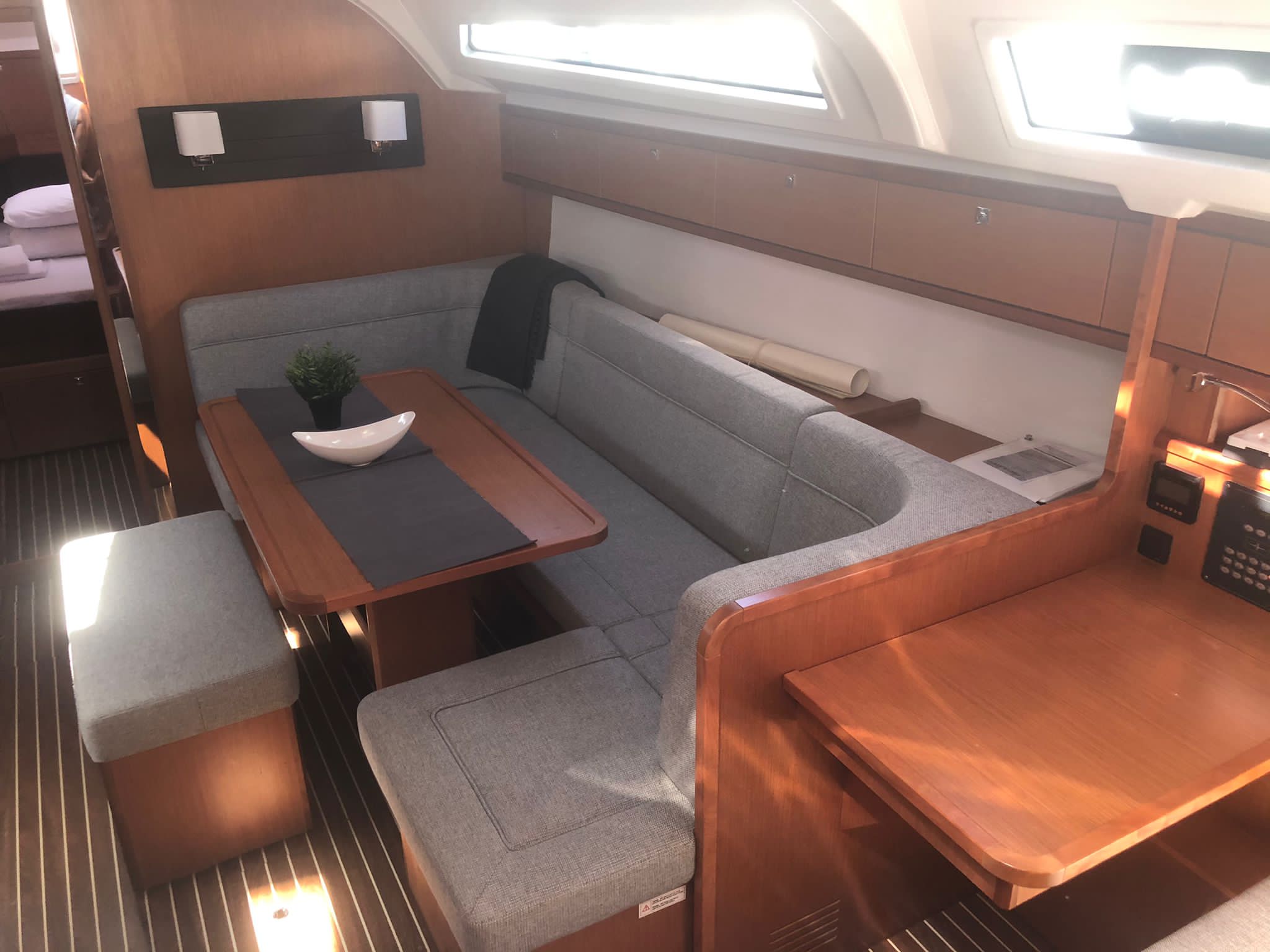 Bavaria Cruiser 41 — photo 5