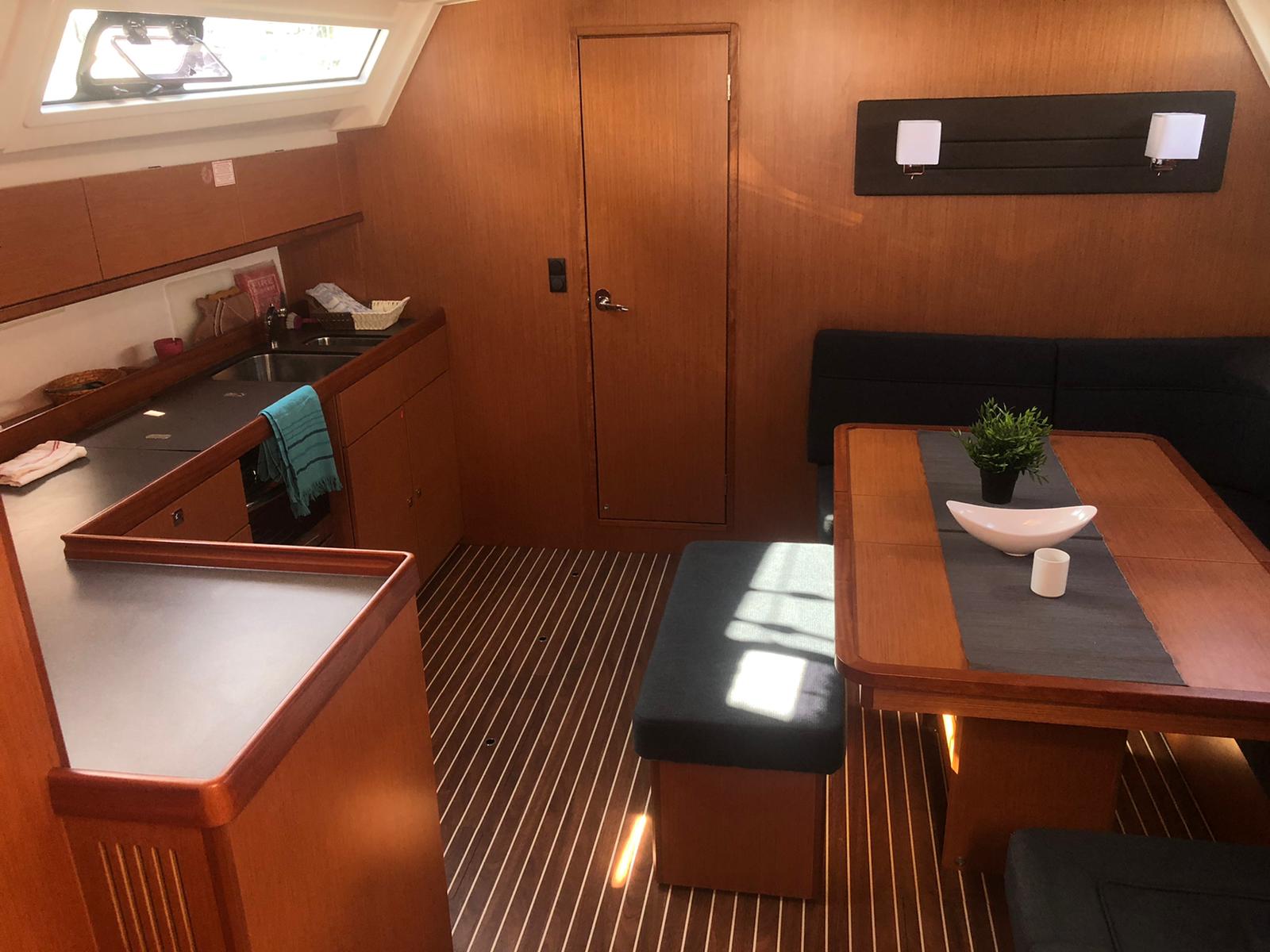 Bavaria Cruiser 46 — photo 13