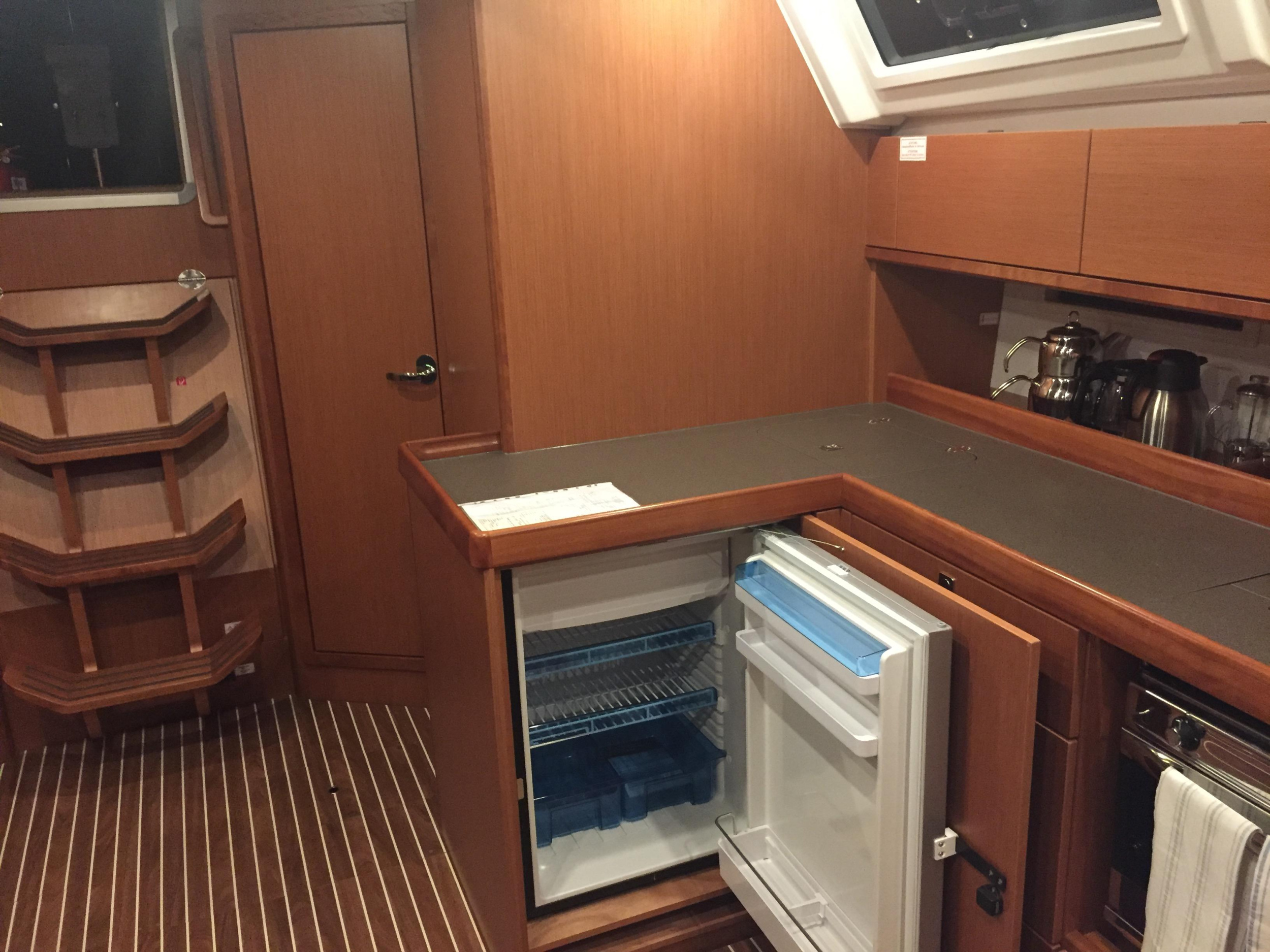 Bavaria Cruiser 46 — photo 32
