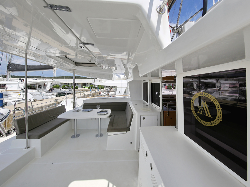 Lagoon 450 F — photo 45