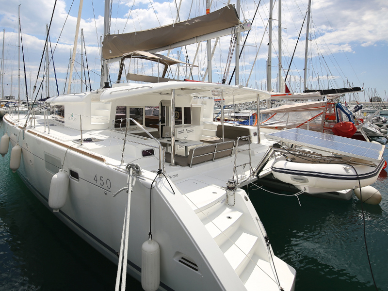 Lagoon 450 F — photo 3