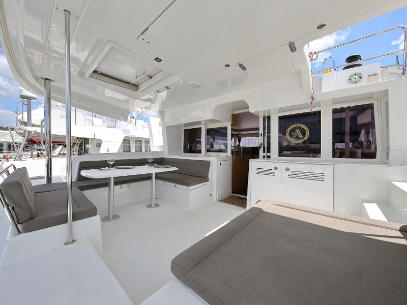 Lagoon 450 F — photo 49
