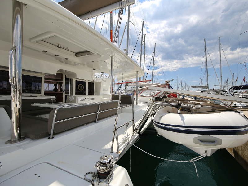 Lagoon 450 F — photo 27