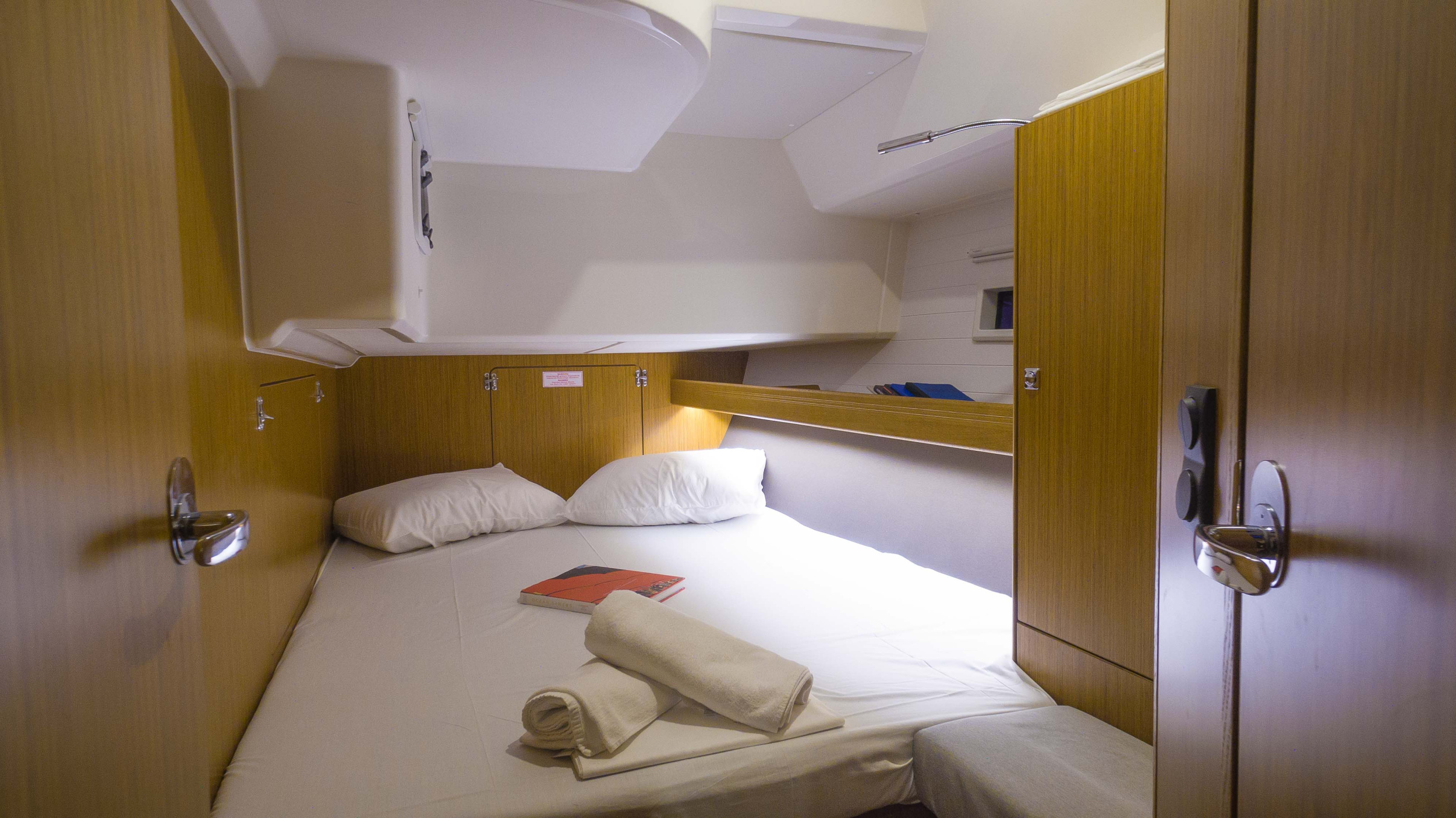 Bavaria Cruiser 46 — photo 30