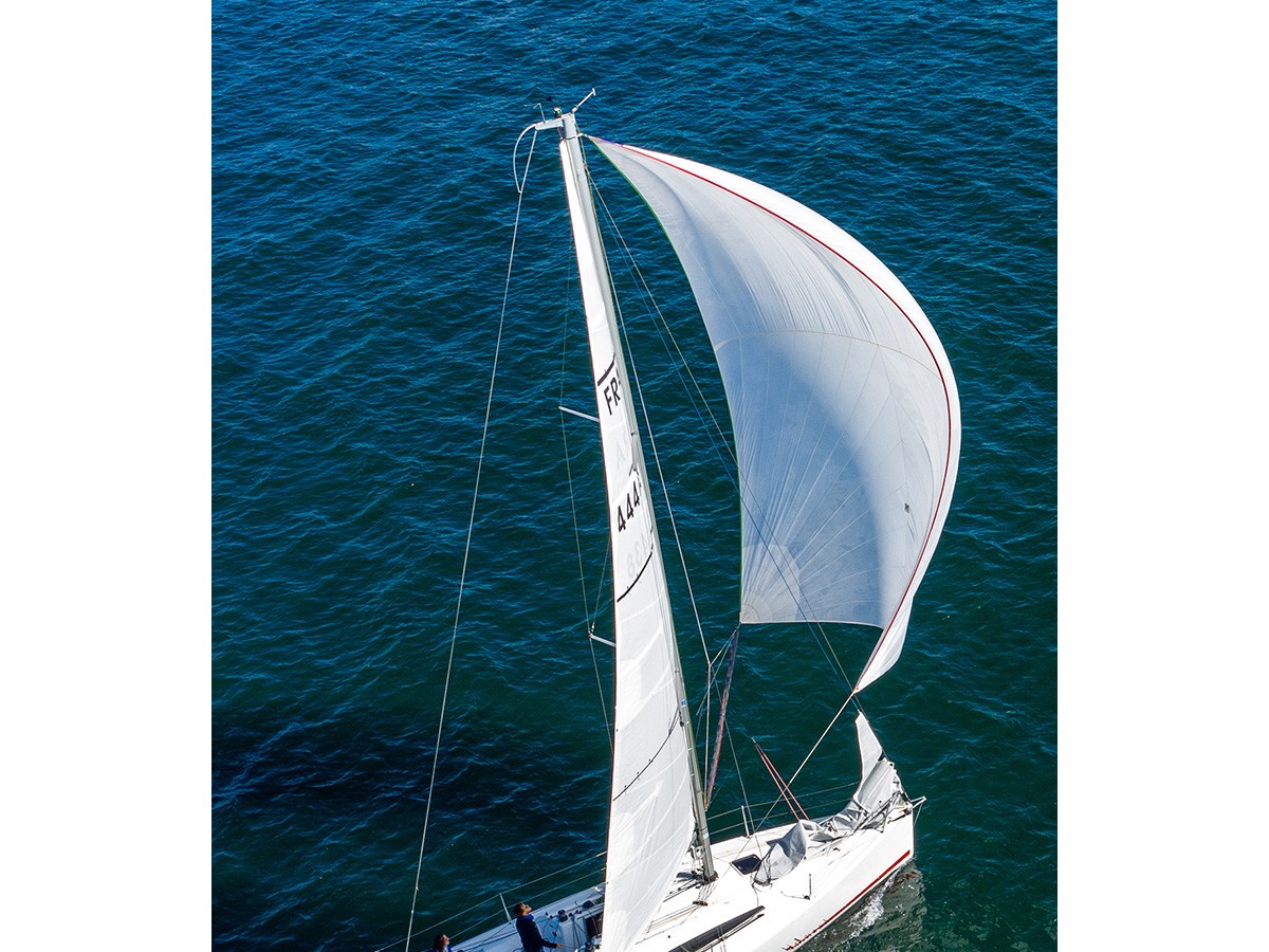 Sun Fast 3200 — photo 1