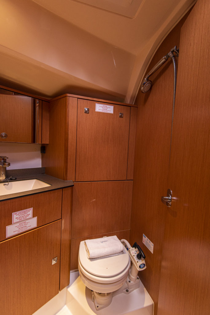 Bavaria Cruiser 41 — photo 17