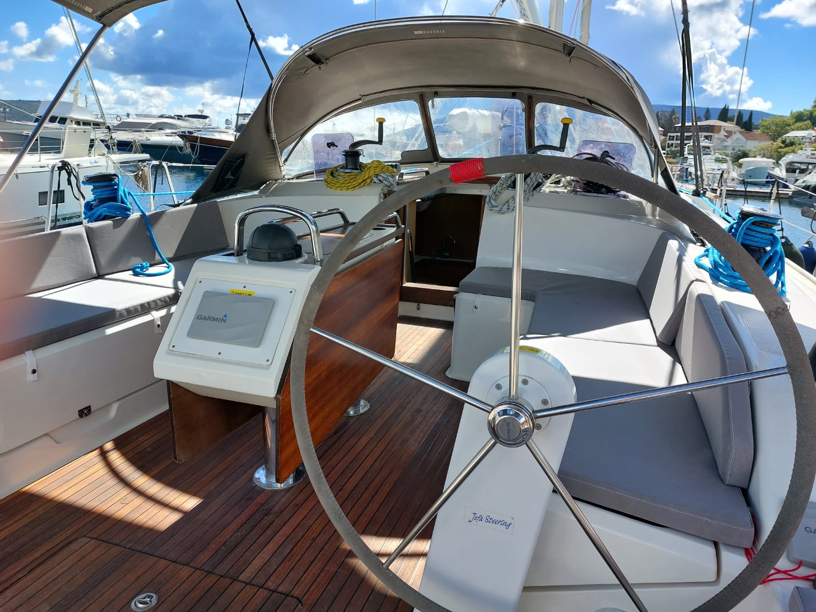 Bavaria 51 Cruiser — photo 11