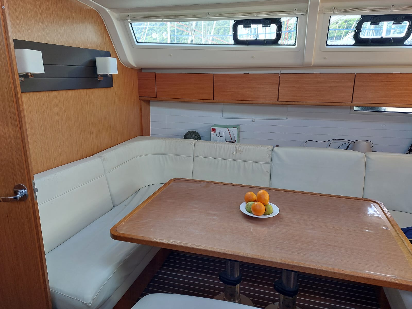Bavaria 51 Cruiser — photo 7