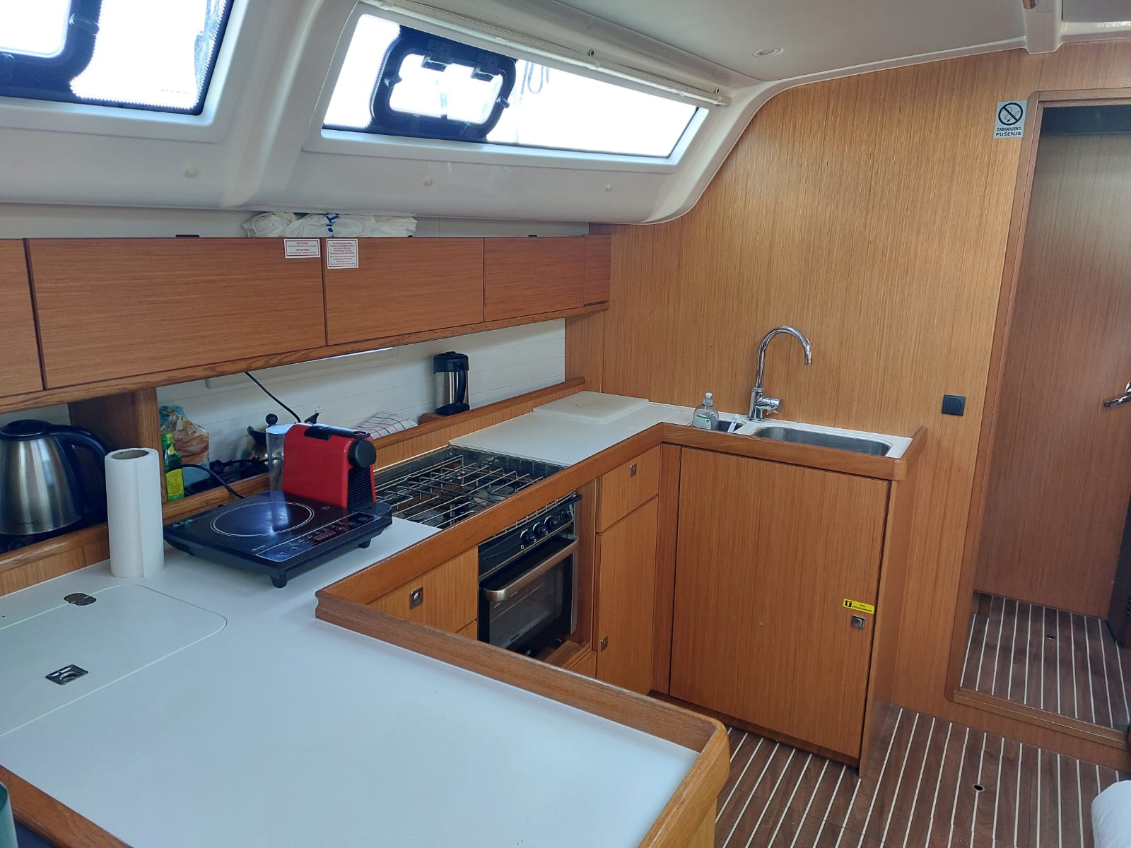 Bavaria 51 Cruiser — photo 9