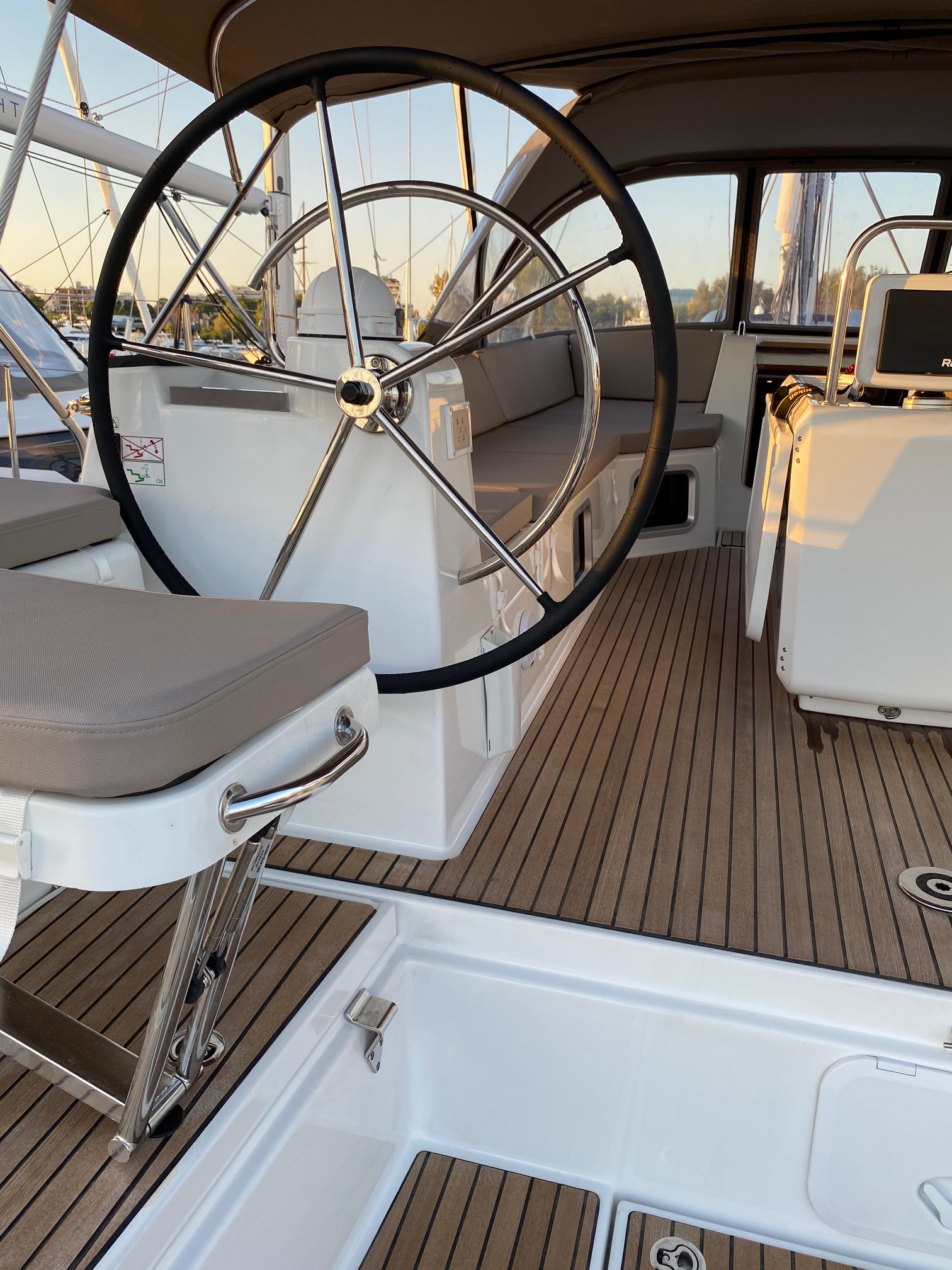 Jeanneau 54 — photo 3