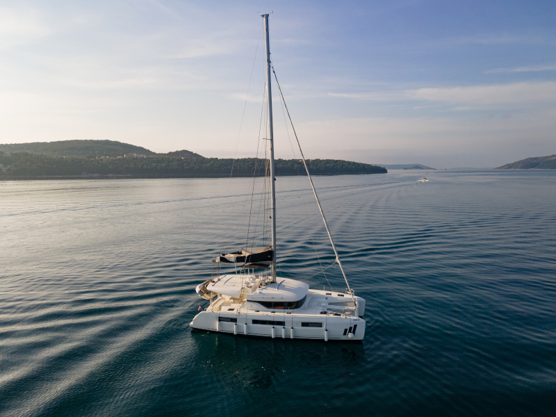 Lagoon 50 Fly — photo 1