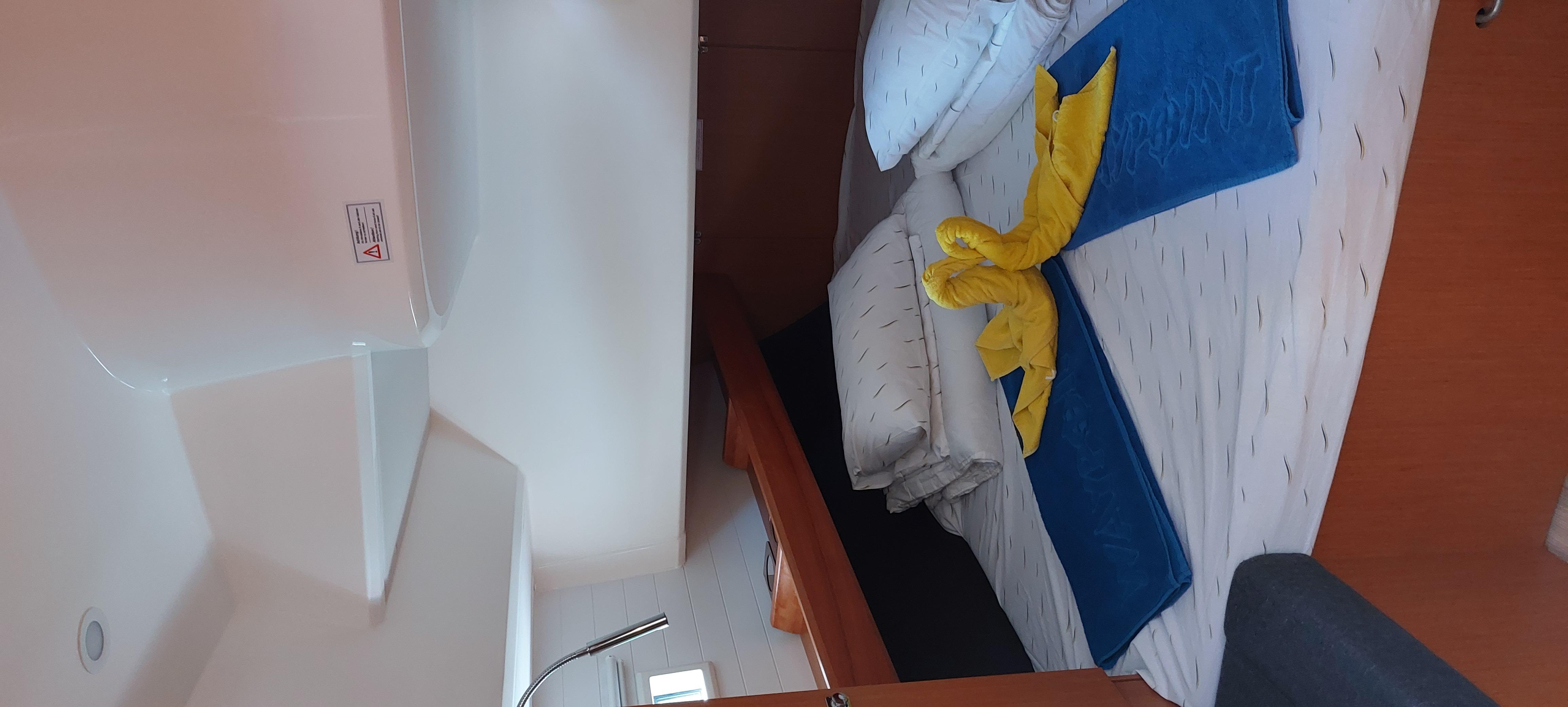 Bavaria Cruiser 46 — photo 10