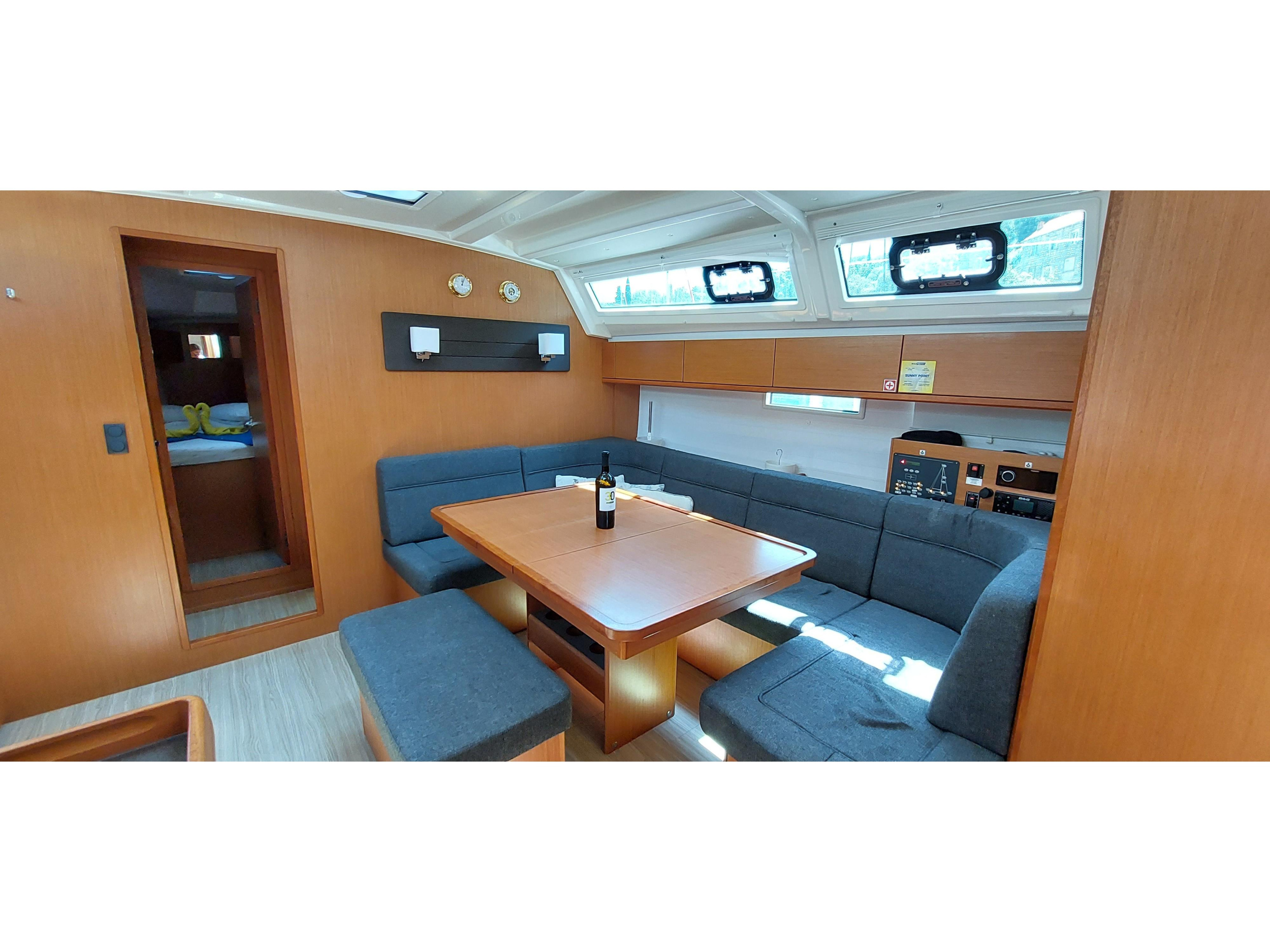 Bavaria Cruiser 46 — photo 2