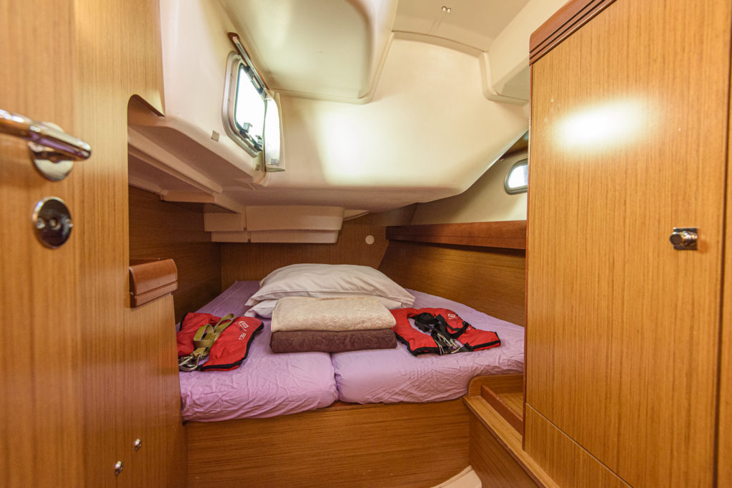 Sun Odyssey 42 i — photo 8