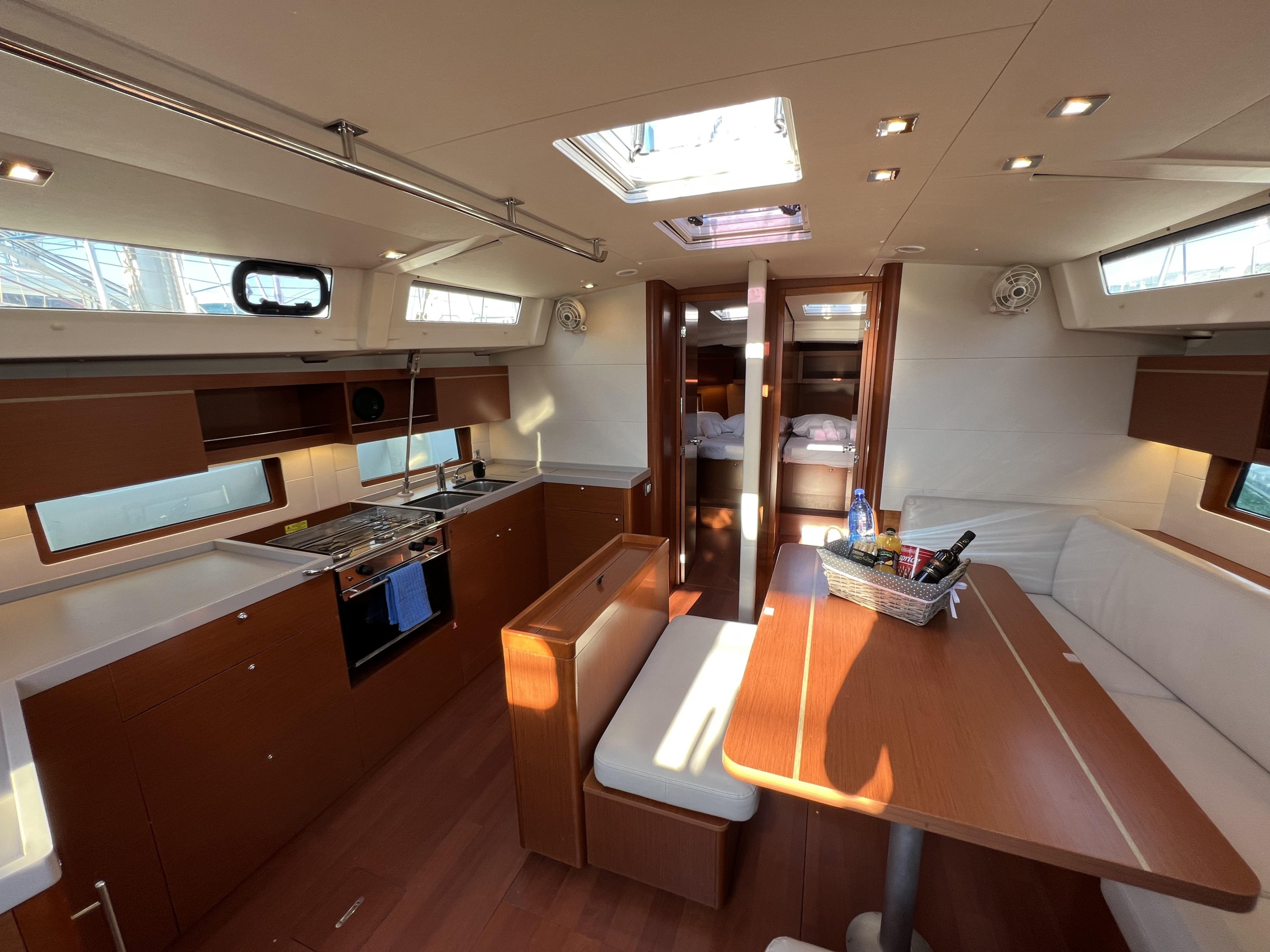 Oceanis 46.1 — photo 13