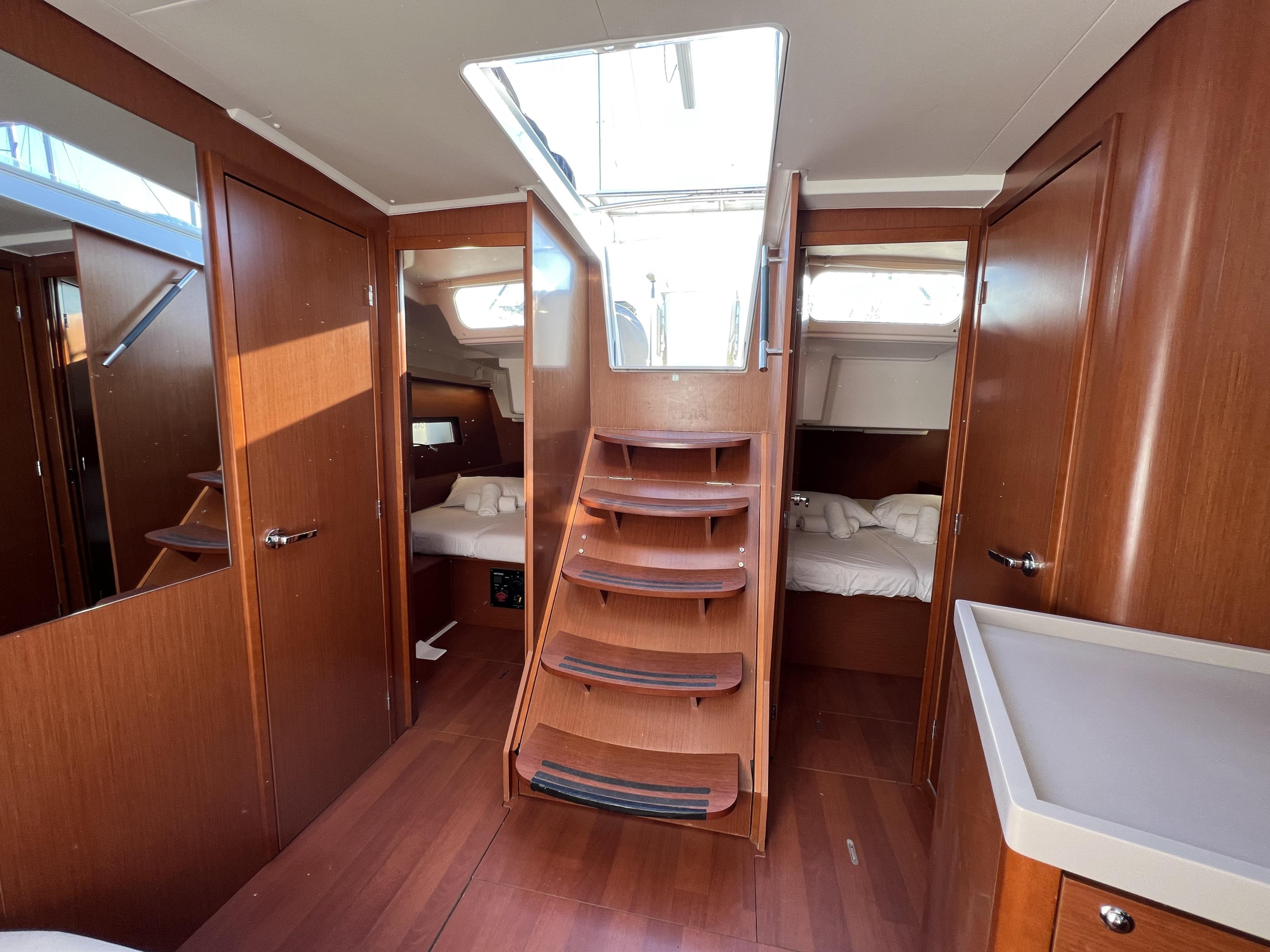 Oceanis 46.1 — photo 12