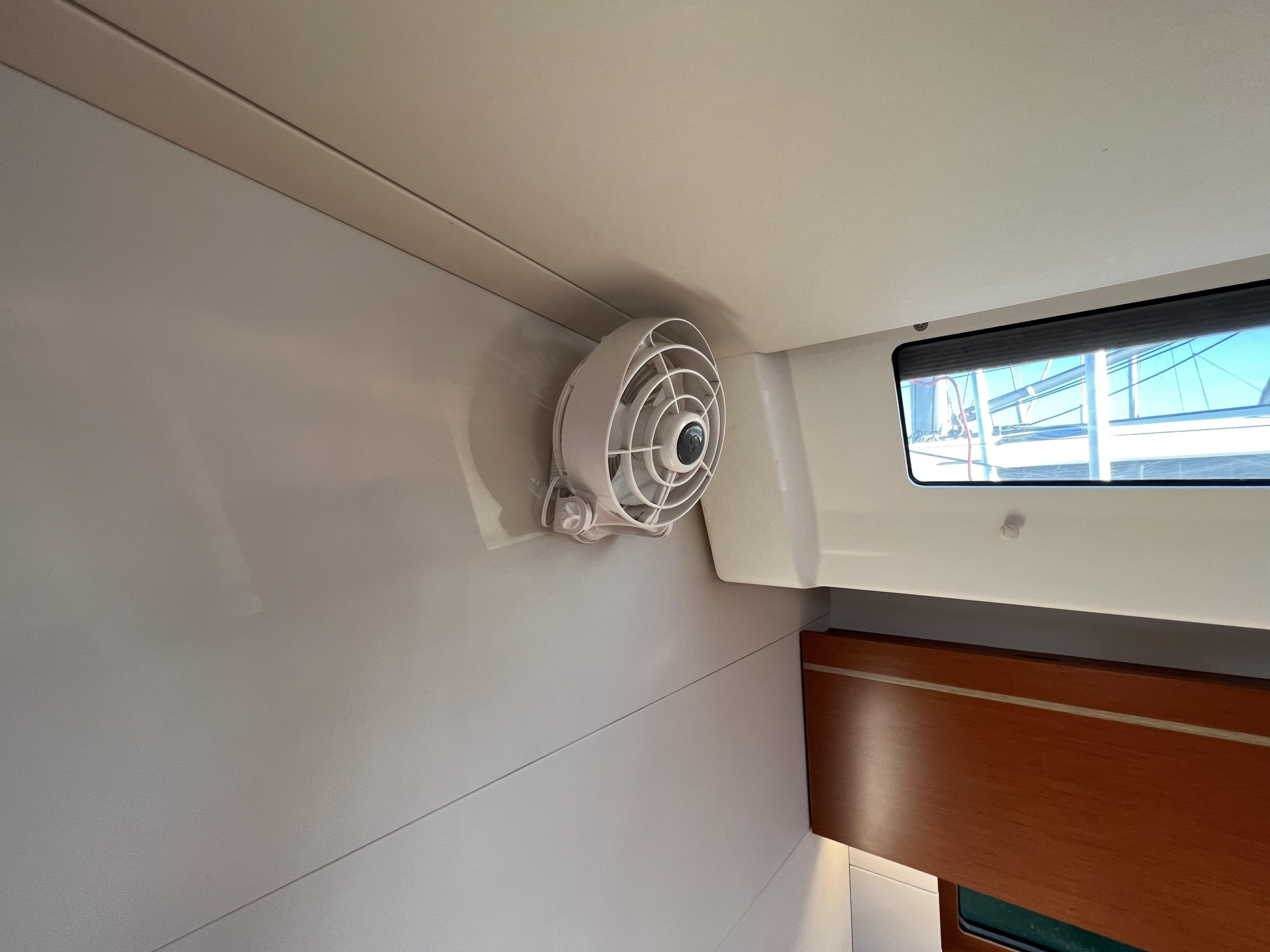 Oceanis 46.1 — photo 4