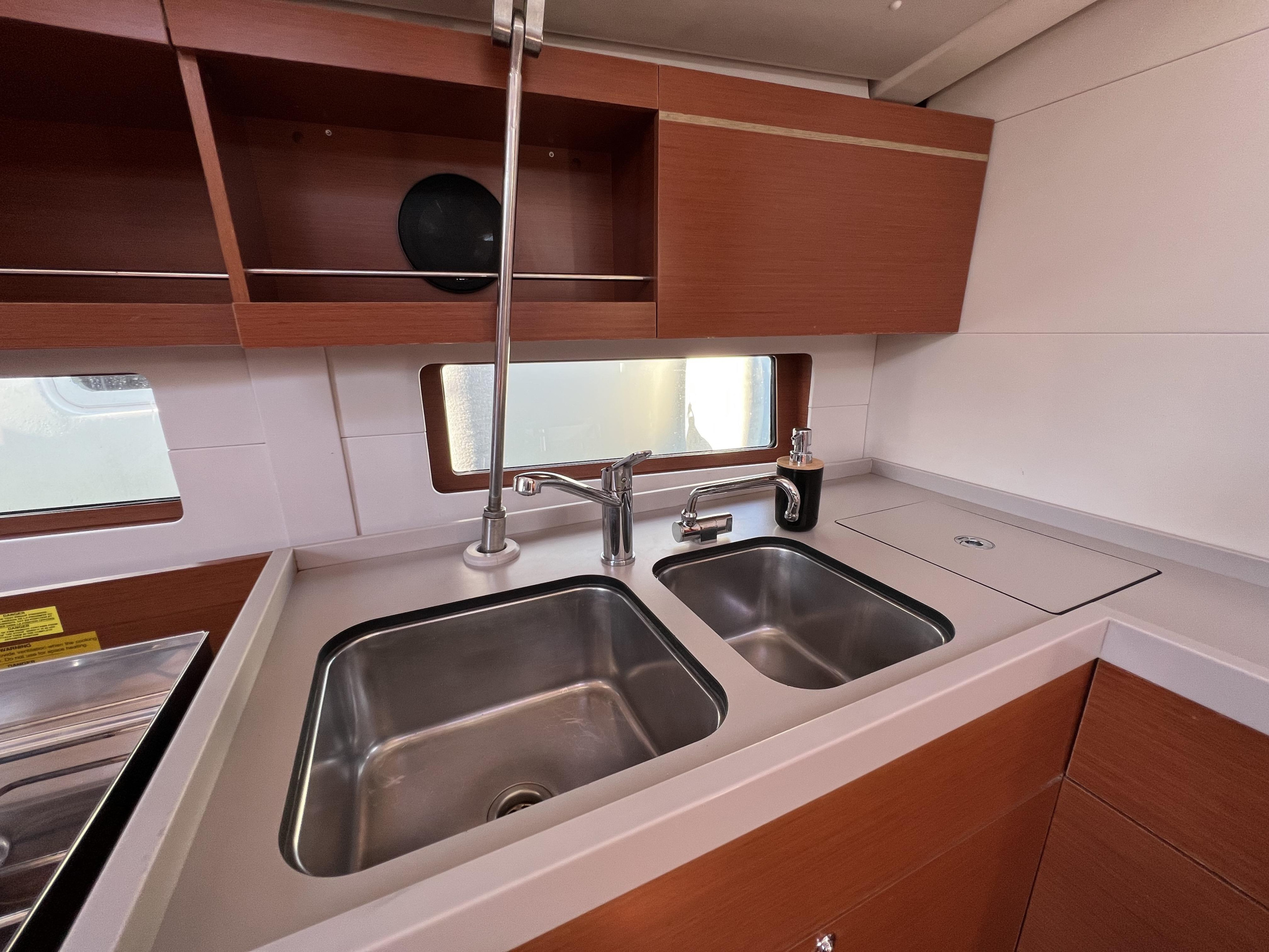 Oceanis 46.1 — photo 10