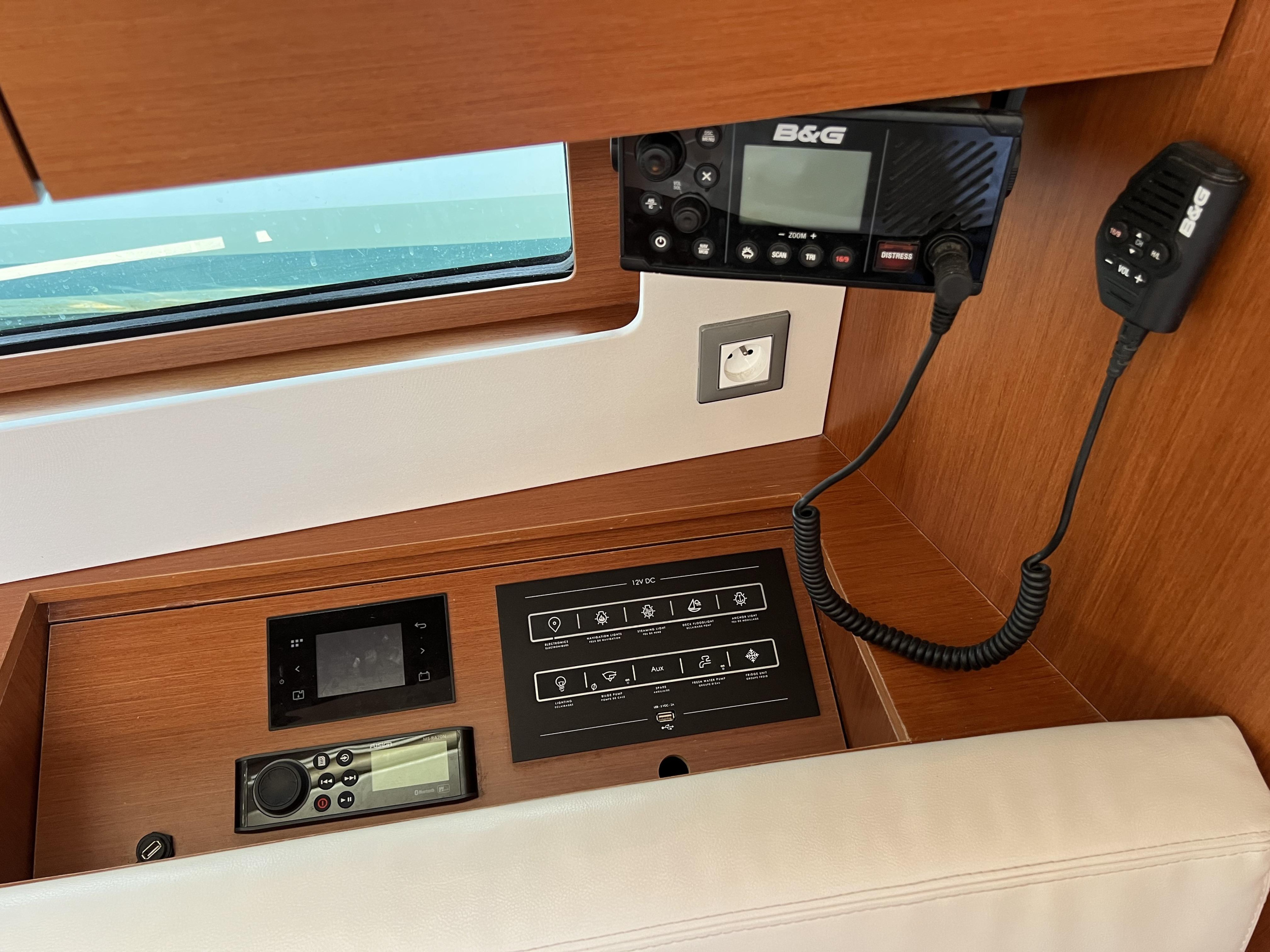 Oceanis 46.1 — photo 17