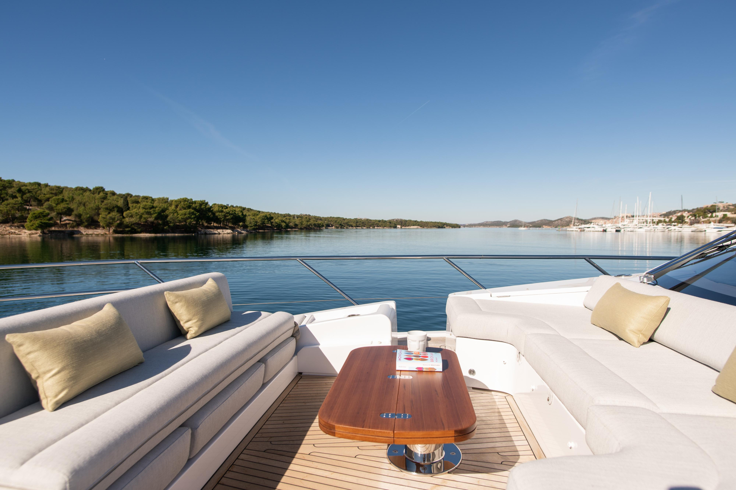 Azimut 60 Fly — photo 8