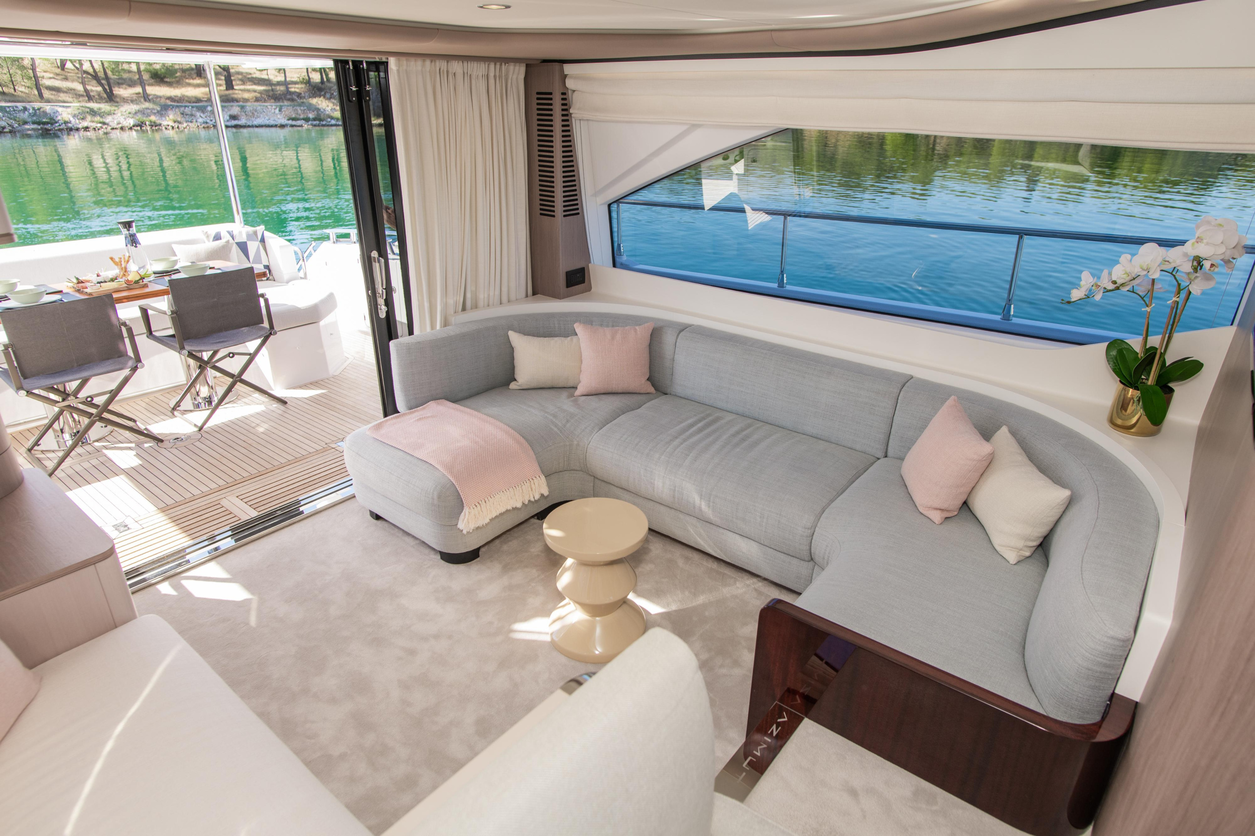Azimut 60 Fly — photo 35
