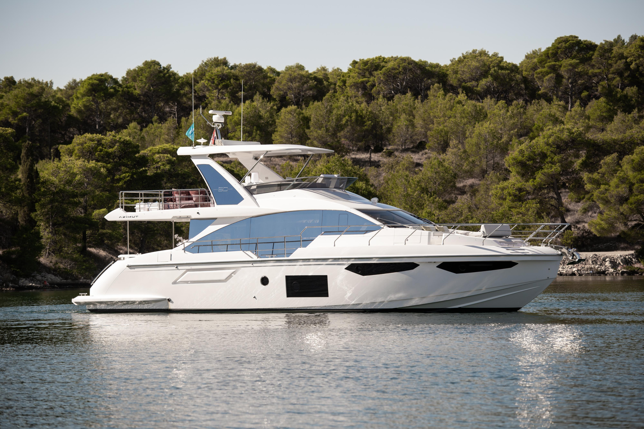 Azimut 60 Fly — photo 34