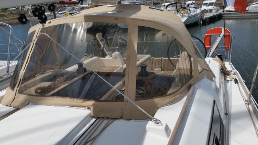 Dufour 382 Grand Large — photo 4