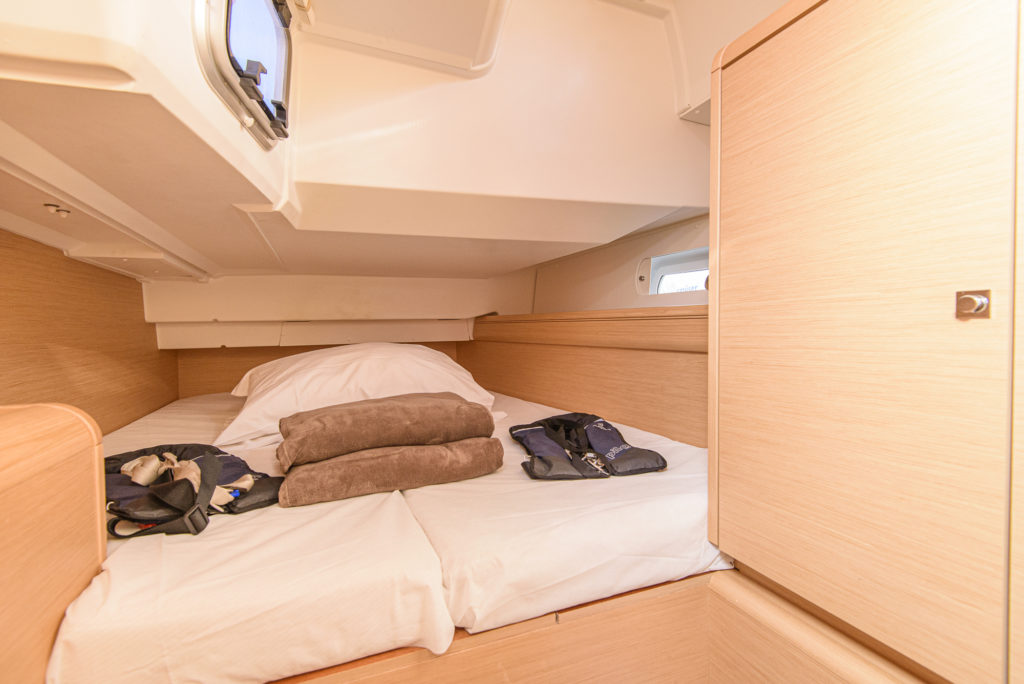 Sun Odyssey 449 — photo 4