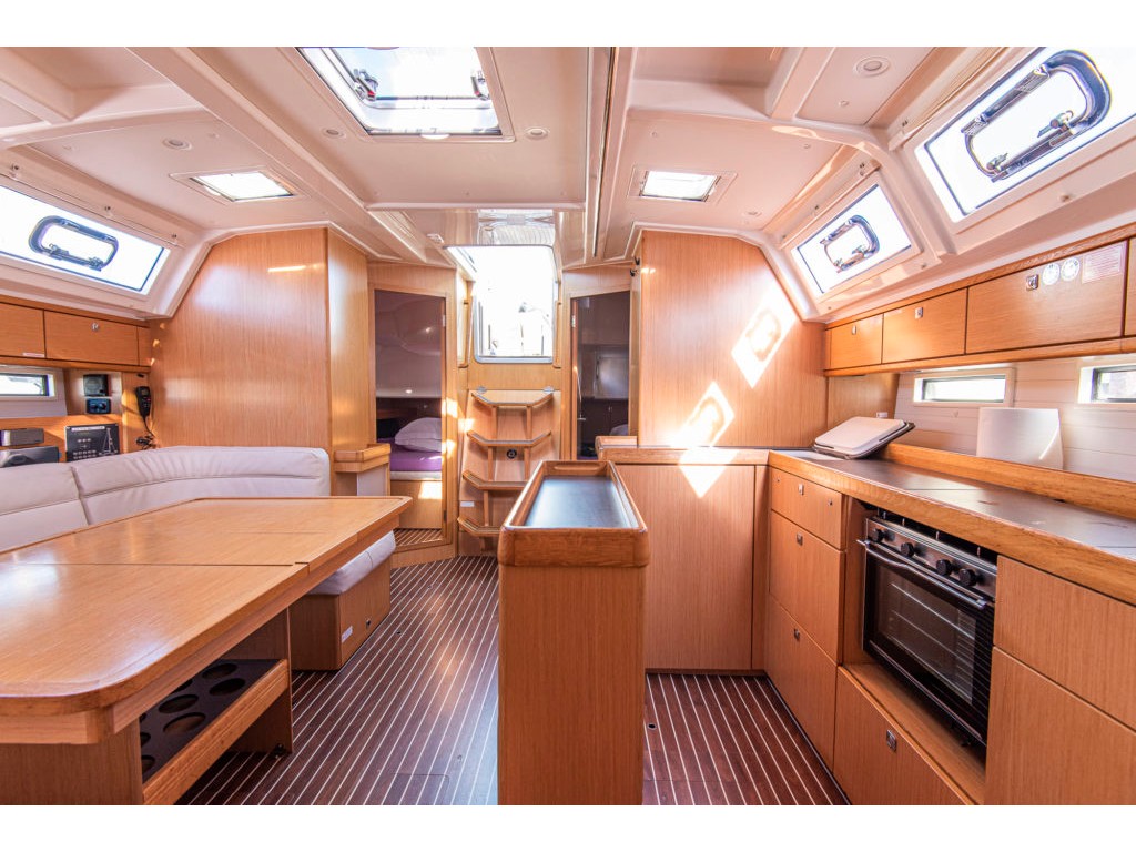 Bavaria Cruiser 46 — photo 2